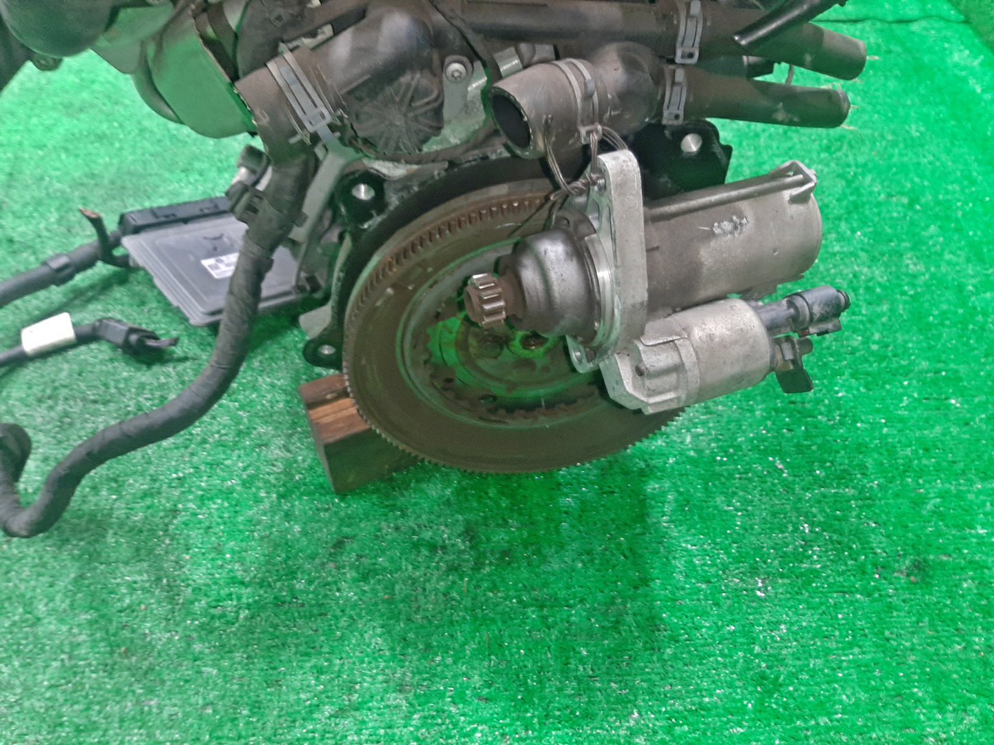 Двигатель VOLKSWAGEN TOURAN, BEETLE, GOLF, GOLF PLUS, POLO 1T3, 5C1, 5K1, MK6, 5M1, 6R1 CBZB, CBZ 452558 5 ракурс