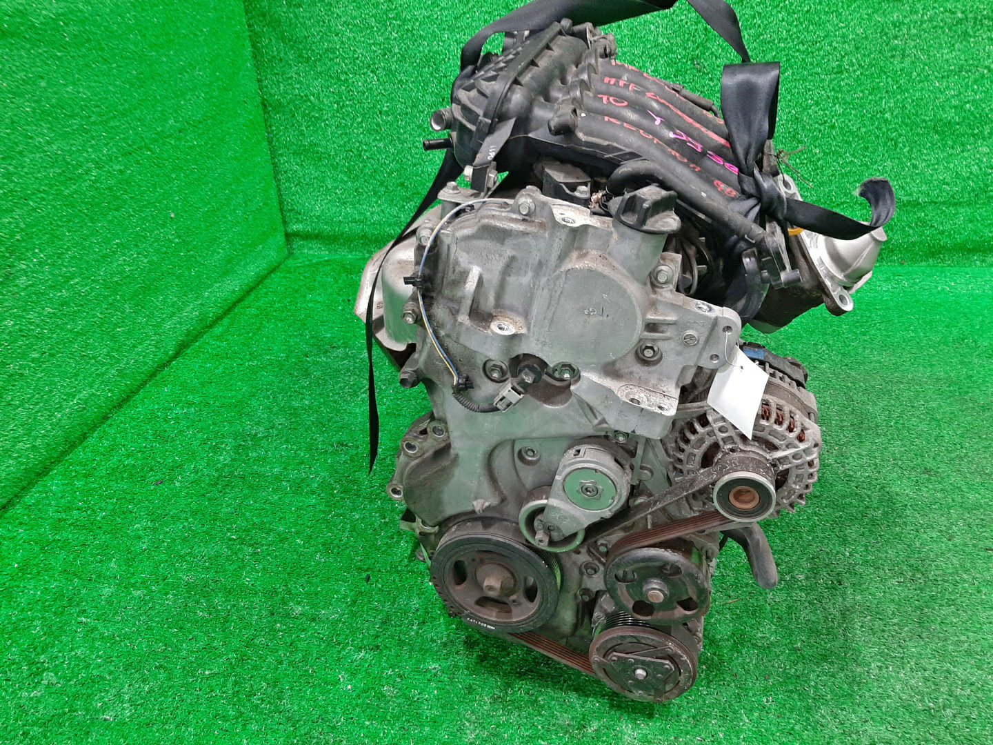 Двигатель NISSAN LAFESTA B30 MR20DE 033589B 2 ракурс