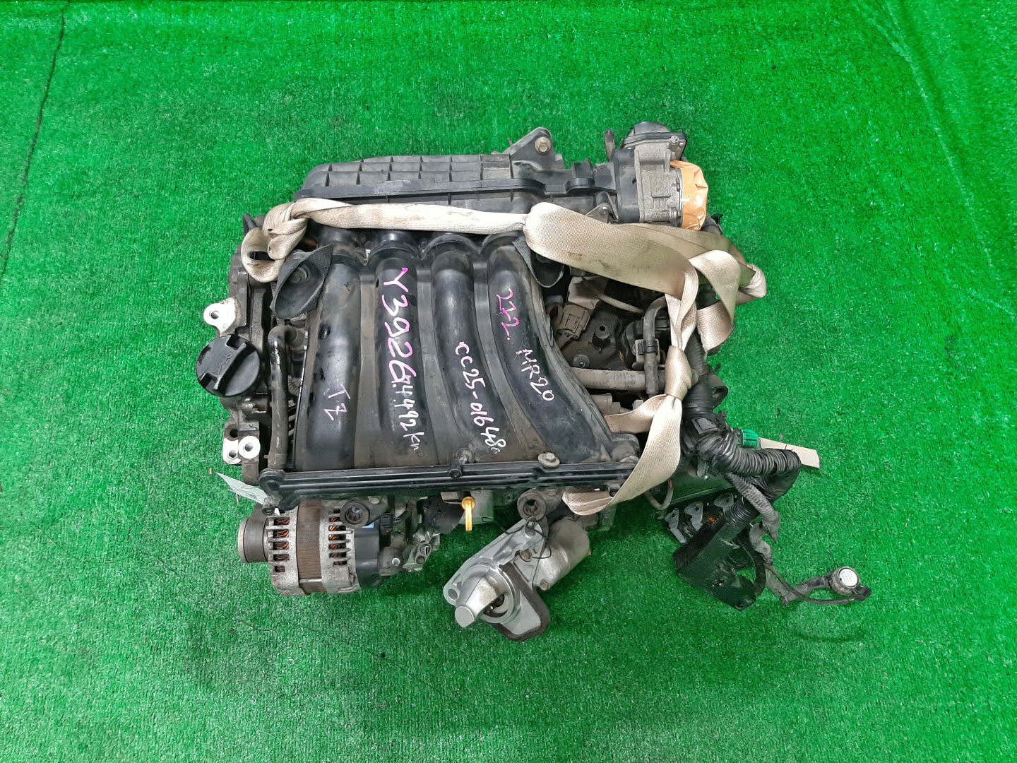 Двигатель NISSAN LANDY, SERENA SC25, CC25, C25 MR20DE 287215A 1 ракурс