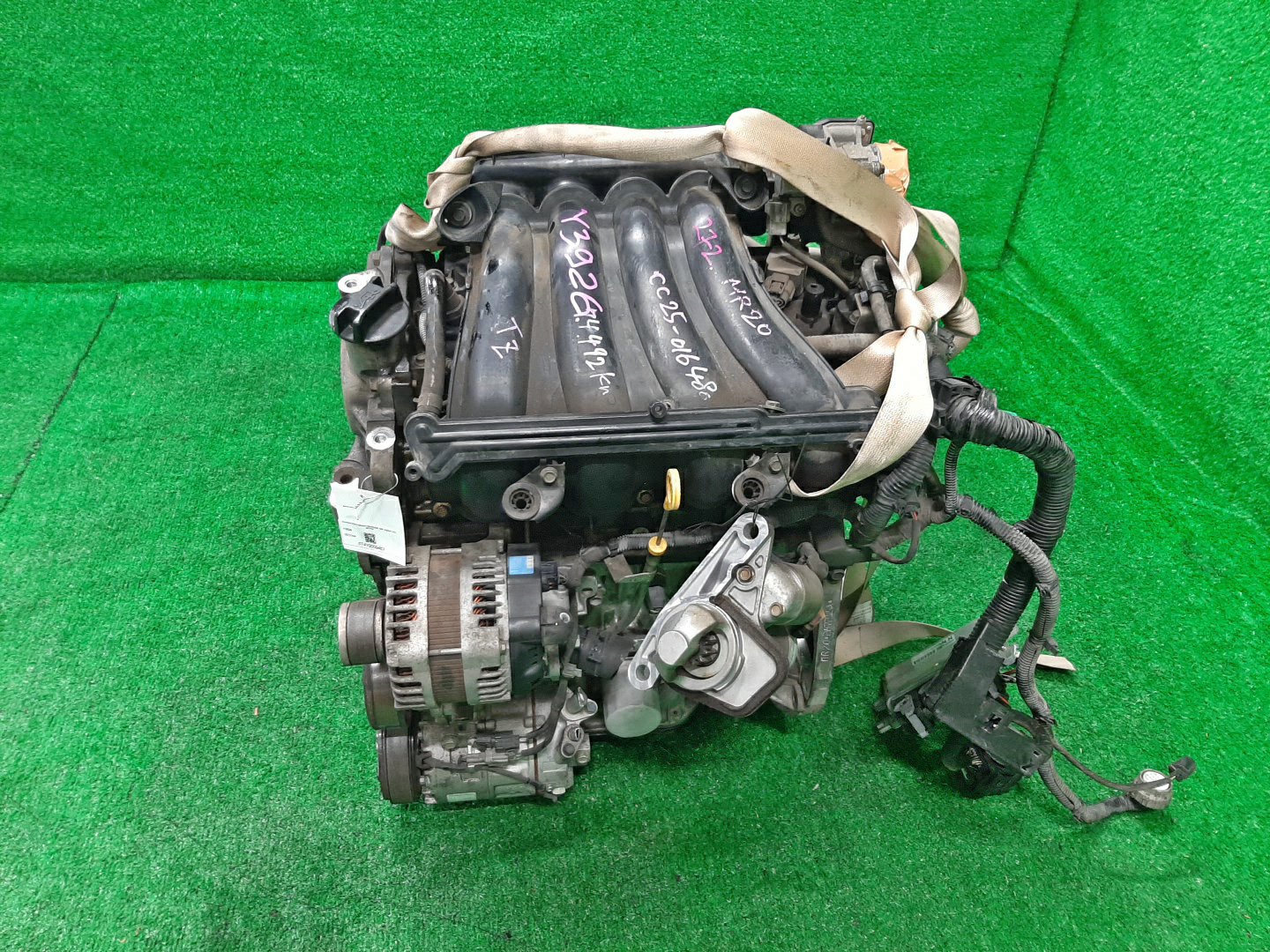 Двигатель NISSAN LANDY, SERENA SC25, CC25, C25 MR20DE 287215A 4 ракурс