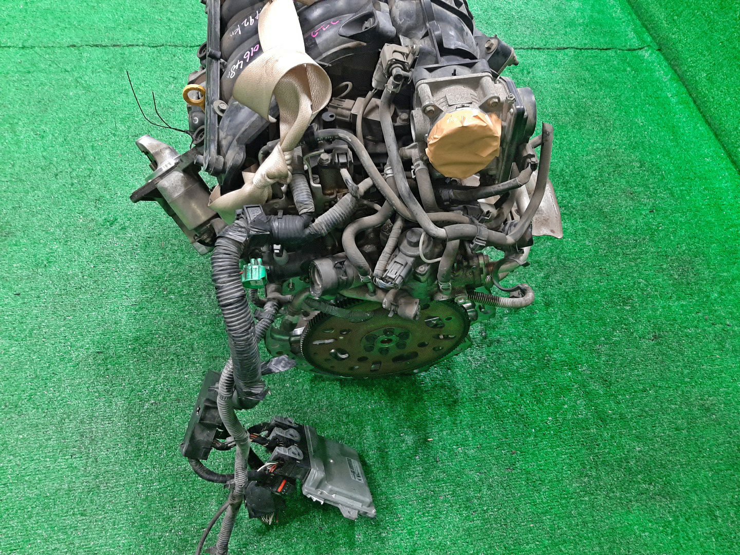 Двигатель NISSAN LANDY, SERENA SC25, CC25, C25 MR20DE 287215A 5 ракурс