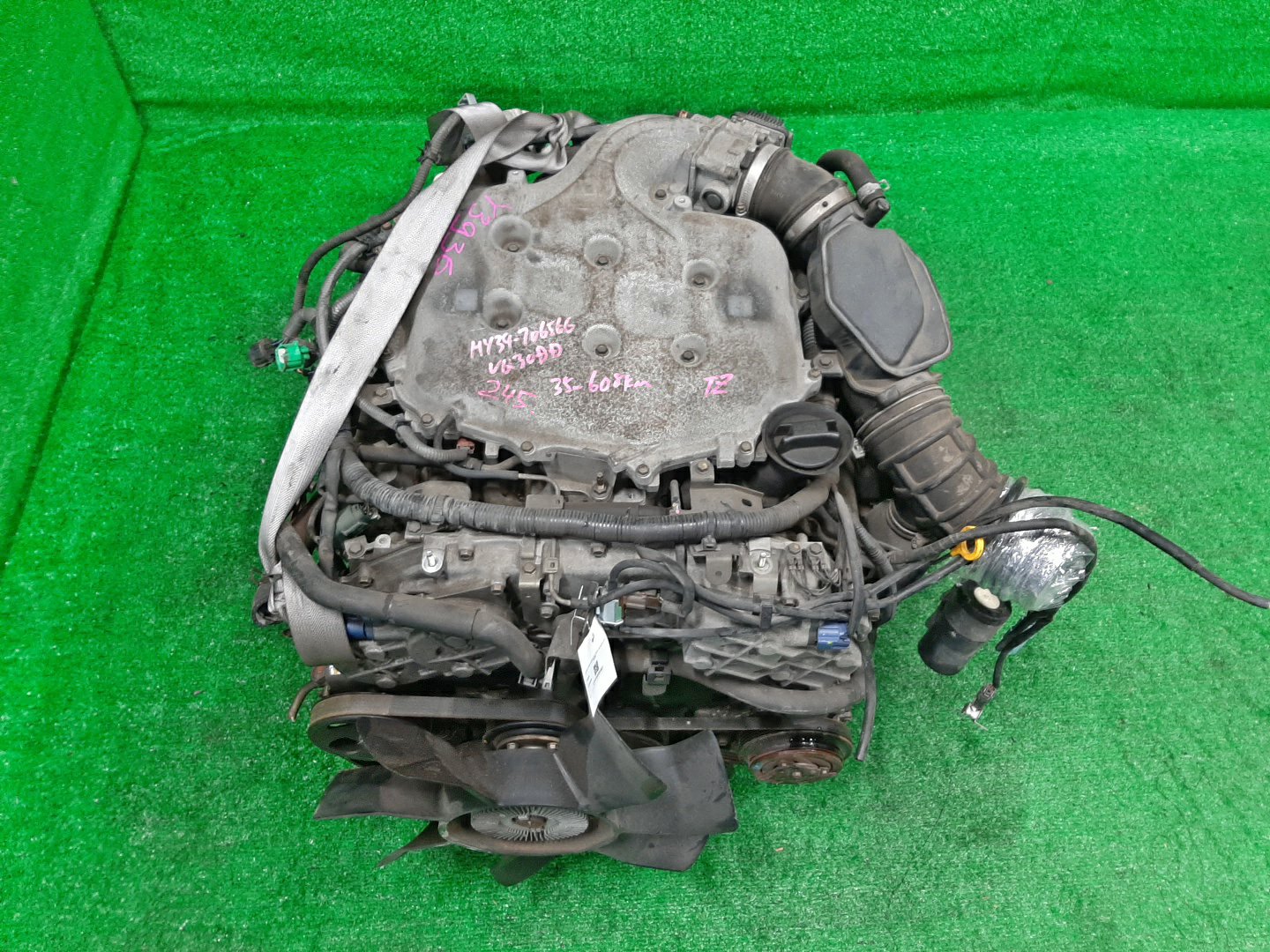 Двигатель NISSAN CEDRIC, GLORIA HY34 VQ30DD 2MOD 1 ракурс