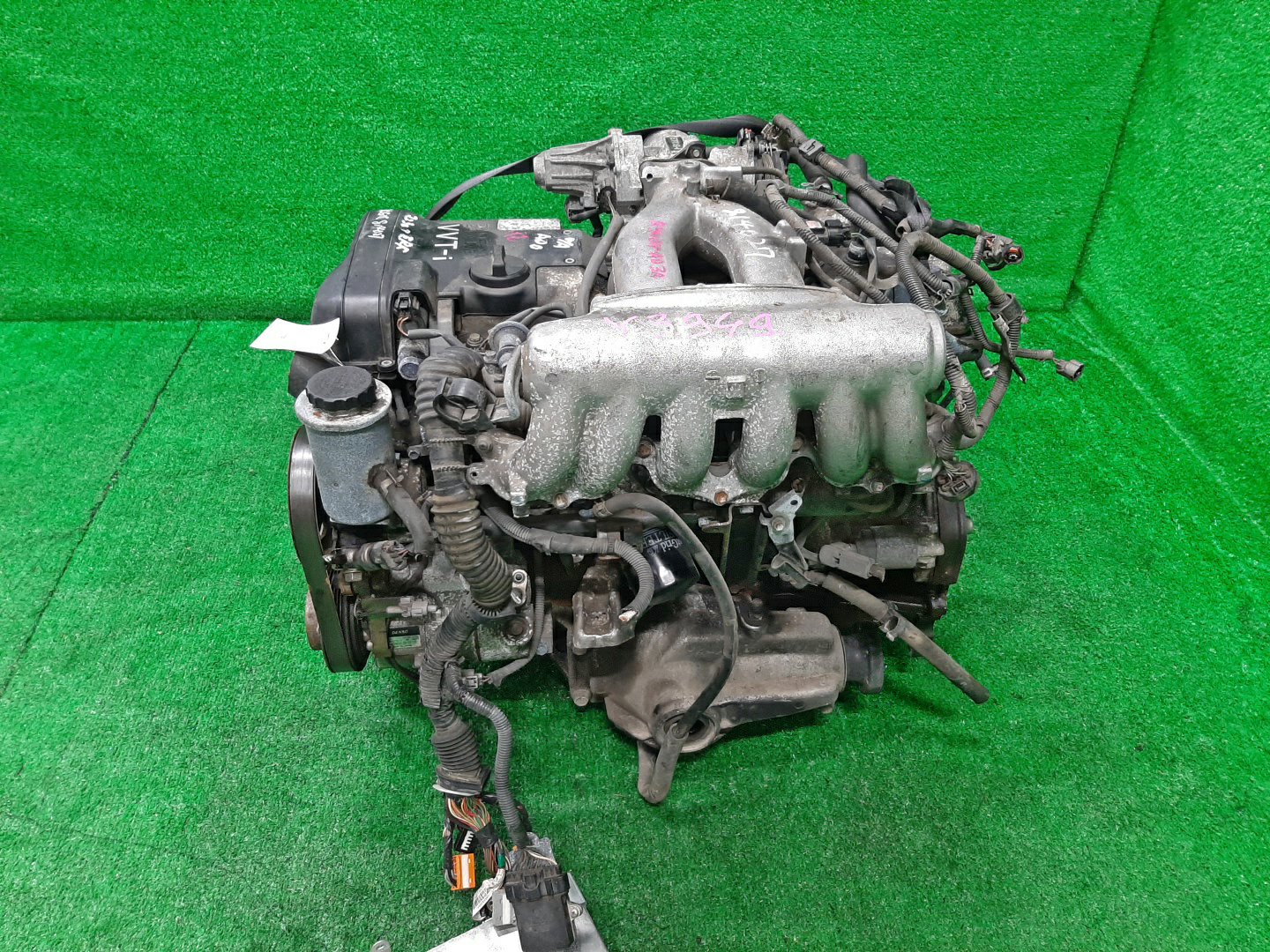 Двигатель TOYOTA PROGRES JCG15 1JZ-GE VVTI 4 ракурс