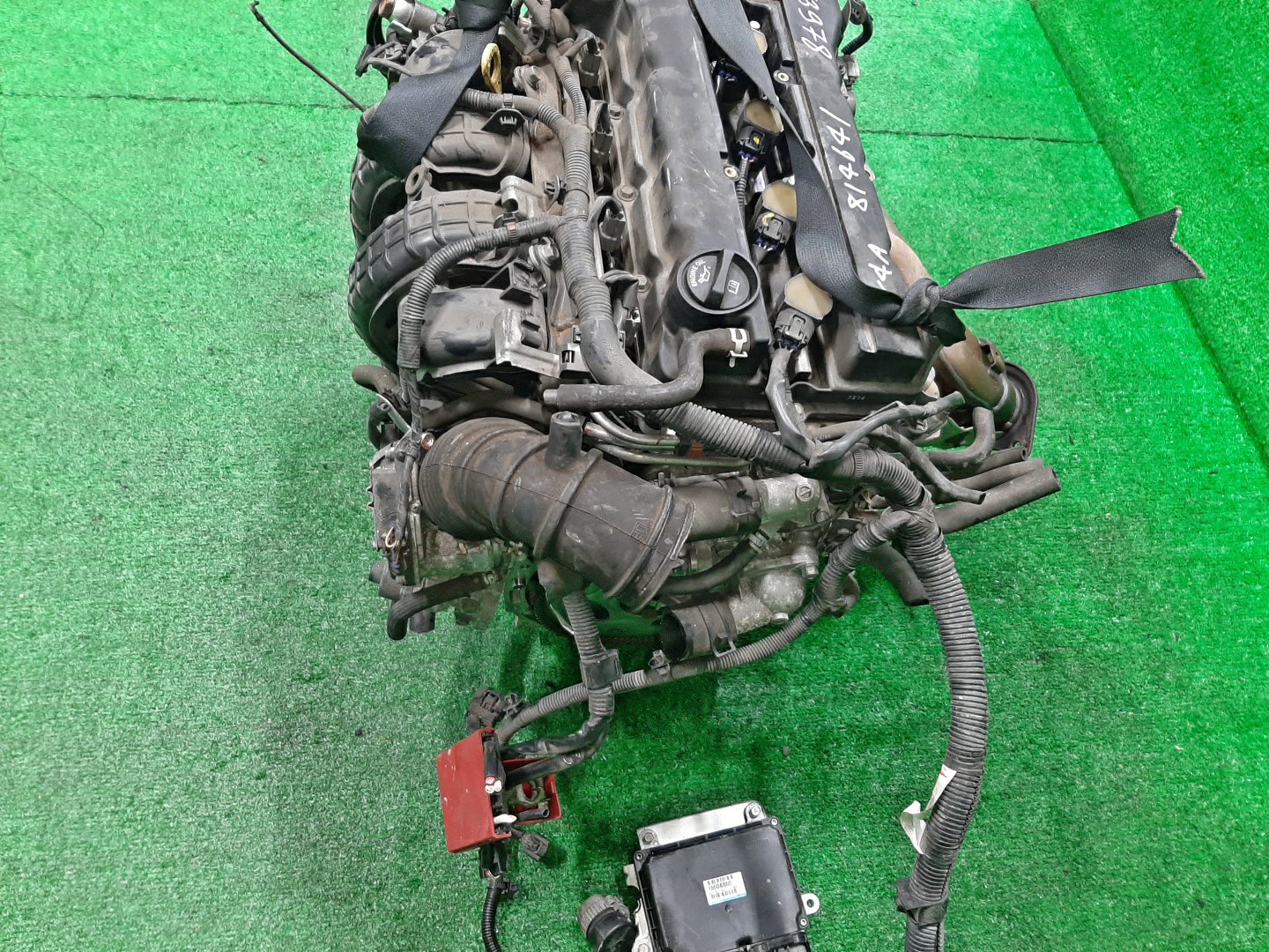 Двигатель MITSUBISHI ASX, LANCER, OUTLANDER, DELICA D5, GALANT FORTIS GA2W, CX4A, CY4A, CW4W, GF7W, CV4W 4B11 AX8984 5 ракурс