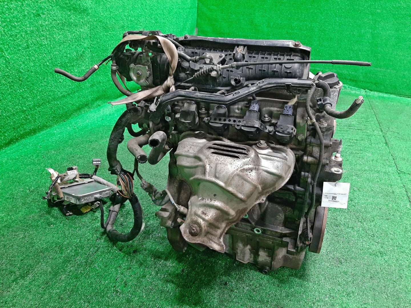 Двигатель HONDA AIRWAVE GJ1, GJ2 L15A VTEC 3 ракурс