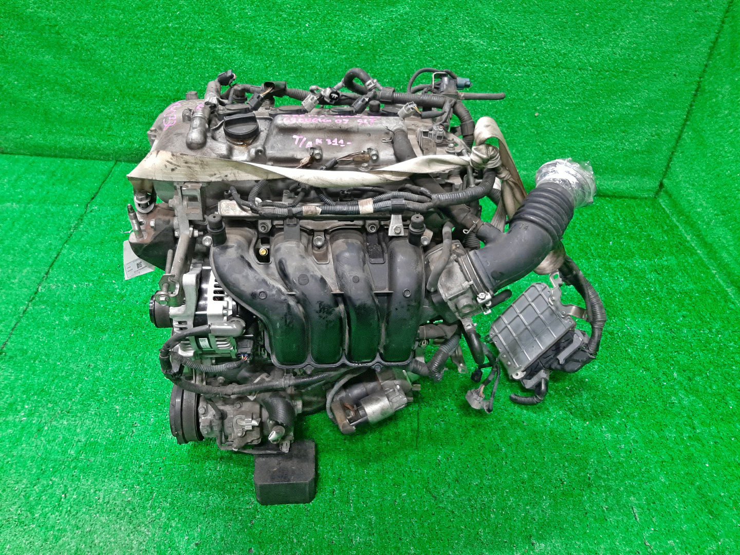 Двигатель TOYOTA IST, PREMIO, ALLION, COROLLA FIELDER, AURIS, COROLLA RUMION, COROLLA AXIO ZSP110, ZRT265, ZRT260, ZRE144G, ZRE142G, ZRE154N, ZRE152H, ZRE152, ZRE152N, ZRE142, ZRE144 2ZR-FE 0042005 4 ракурс Двигатель TOYOTA IST, PREMIO, ALLION, COROLLA FIELDER, AURIS, COROLLA RUMION, COROLLA AXIO ZSP110, ZRT265, ZRT260, ZRE144G, ZRE142G, ZRE154N, ZRE152H, ZRE152, ZRE152N, ZRE142, ZRE144 2ZR-FE 0042005 4 ракурс