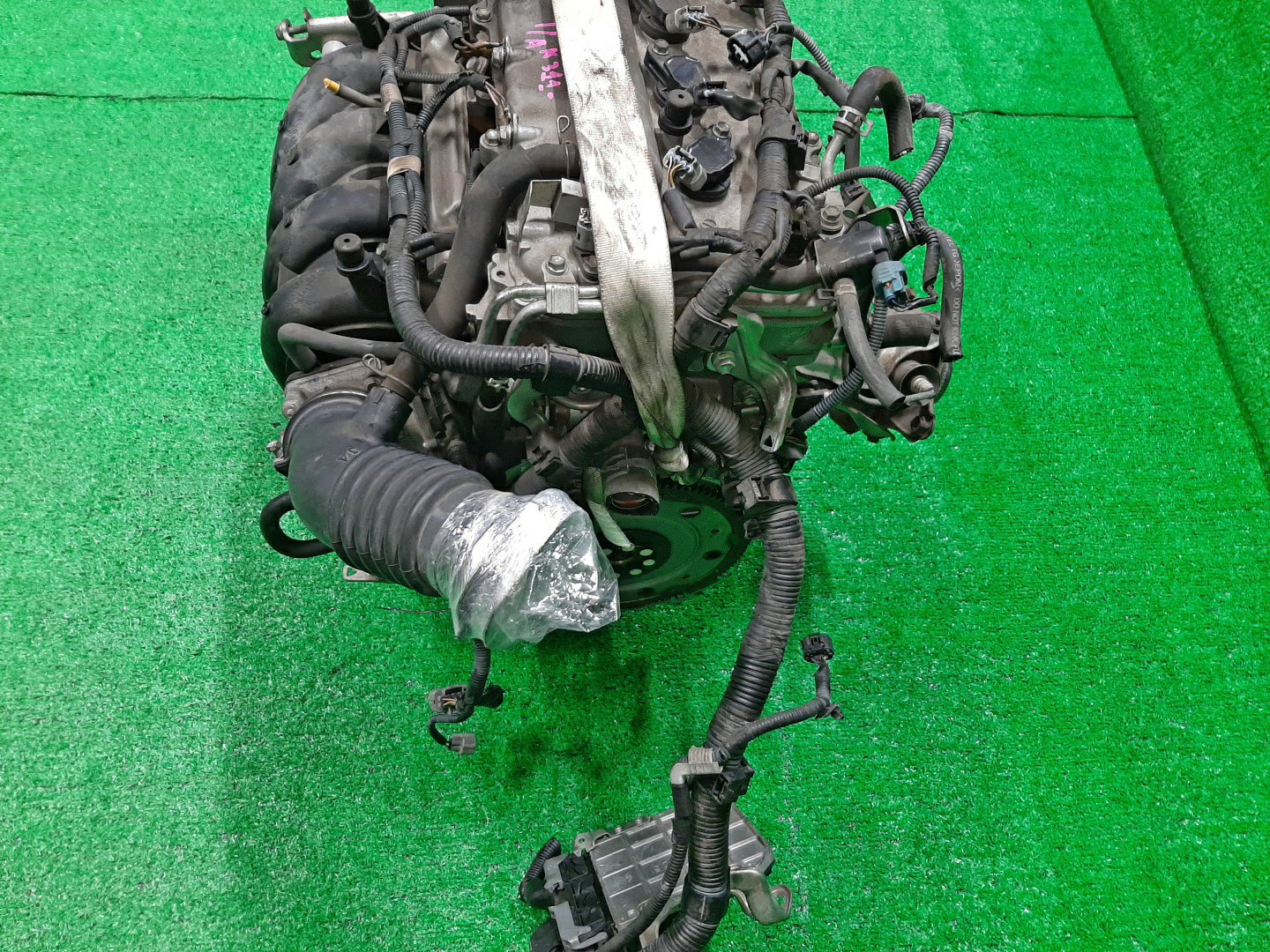 Двигатель TOYOTA IST, PREMIO, ALLION, COROLLA FIELDER, AURIS, COROLLA RUMION, COROLLA AXIO ZSP110, ZRT265, ZRT260, ZRE144G, ZRE142G, ZRE154N, ZRE152H, ZRE152, ZRE152N, ZRE142, ZRE144 2ZR-FE 0042005 5 ракурс Двигатель TOYOTA IST, PREMIO, ALLION, COROLLA FIELDER, AURIS, COROLLA RUMION, COROLLA AXIO ZSP110, ZRT265, ZRT260, ZRE144G, ZRE142G, ZRE154N, ZRE152H, ZRE152, ZRE152N, ZRE142, ZRE144 2ZR-FE 0042005 5 ракурс