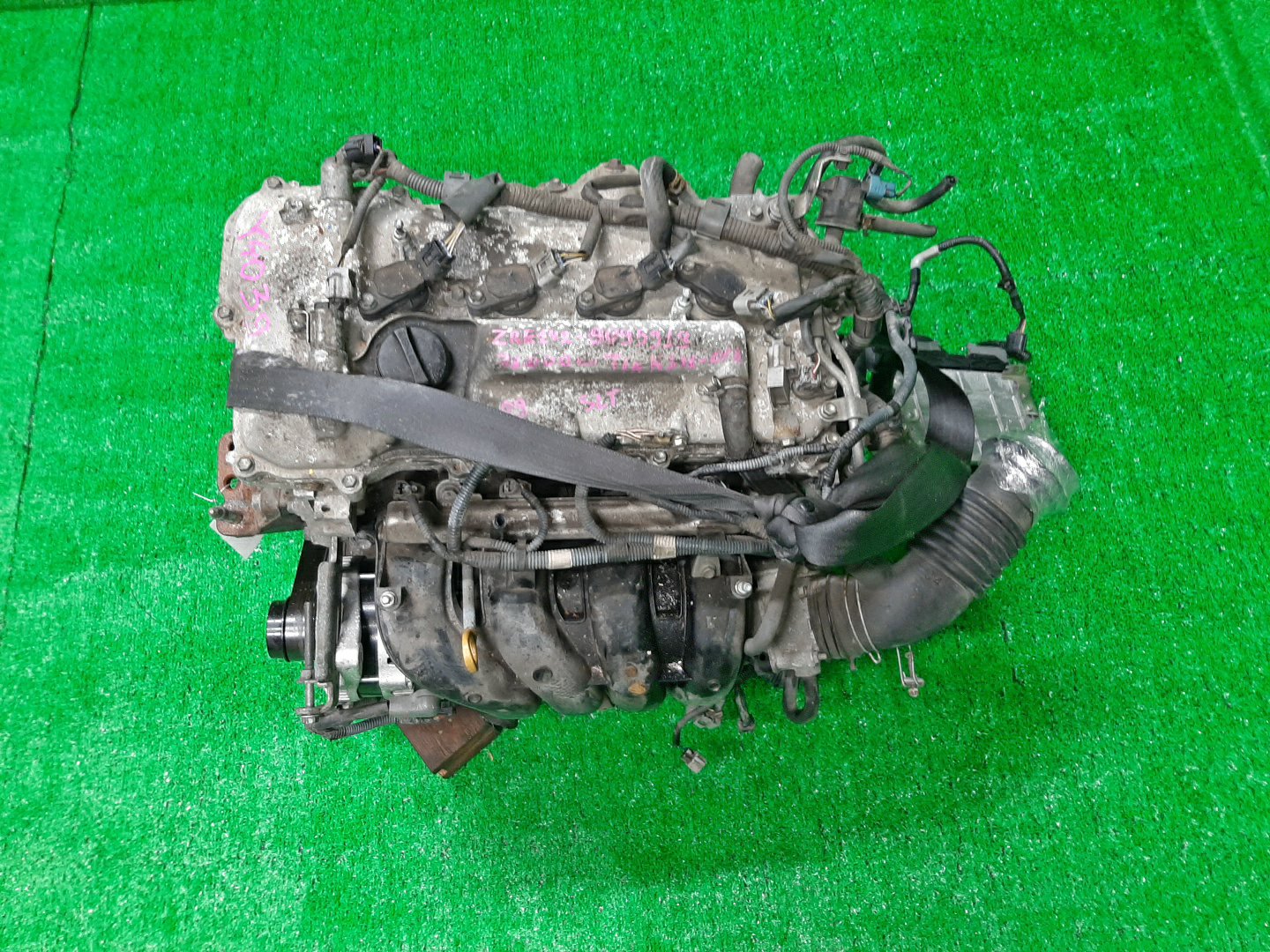Двигатель TOYOTA IST, PREMIO, ALLION, COROLLA FIELDER, AURIS, COROLLA RUMION, COROLLA AXIO ZSP110, ZRT265, ZRT260, ZRE144G, ZRE142G, ZRE154N, ZRE152H, ZRE152, ZRE152N, ZRE142, ZRE144 2ZR-FE 0400682 1 ракурс Двигатель TOYOTA IST, PREMIO, ALLION, COROLLA FIELDER, AURIS, COROLLA RUMION, COROLLA AXIO ZSP110, ZRT265, ZRT260, ZRE144G, ZRE142G, ZRE154N, ZRE152H, ZRE152, ZRE152N, ZRE142, ZRE144 2ZR-FE 0400682 1 ракурс