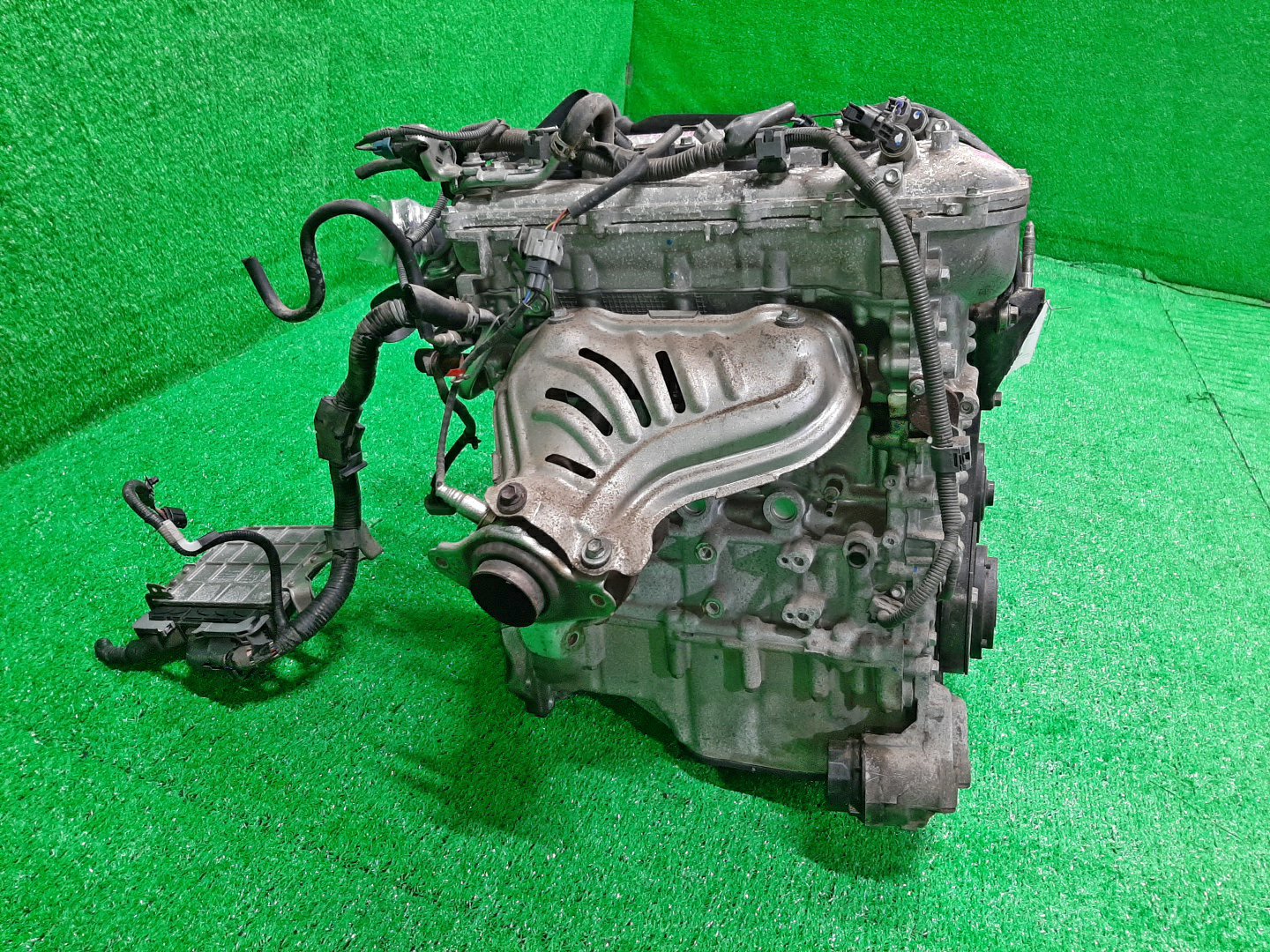 Двигатель TOYOTA IST, PREMIO, ALLION, COROLLA FIELDER, AURIS, COROLLA RUMION, COROLLA AXIO ZSP110, ZRT265, ZRT260, ZRE144G, ZRE142G, ZRE154N, ZRE152H, ZRE152, ZRE152N, ZRE142, ZRE144 2ZR-FE 0400682 3 ракурс Двигатель TOYOTA IST, PREMIO, ALLION, COROLLA FIELDER, AURIS, COROLLA RUMION, COROLLA AXIO ZSP110, ZRT265, ZRT260, ZRE144G, ZRE142G, ZRE154N, ZRE152H, ZRE152, ZRE152N, ZRE142, ZRE144 2ZR-FE 0400682 3 ракурс