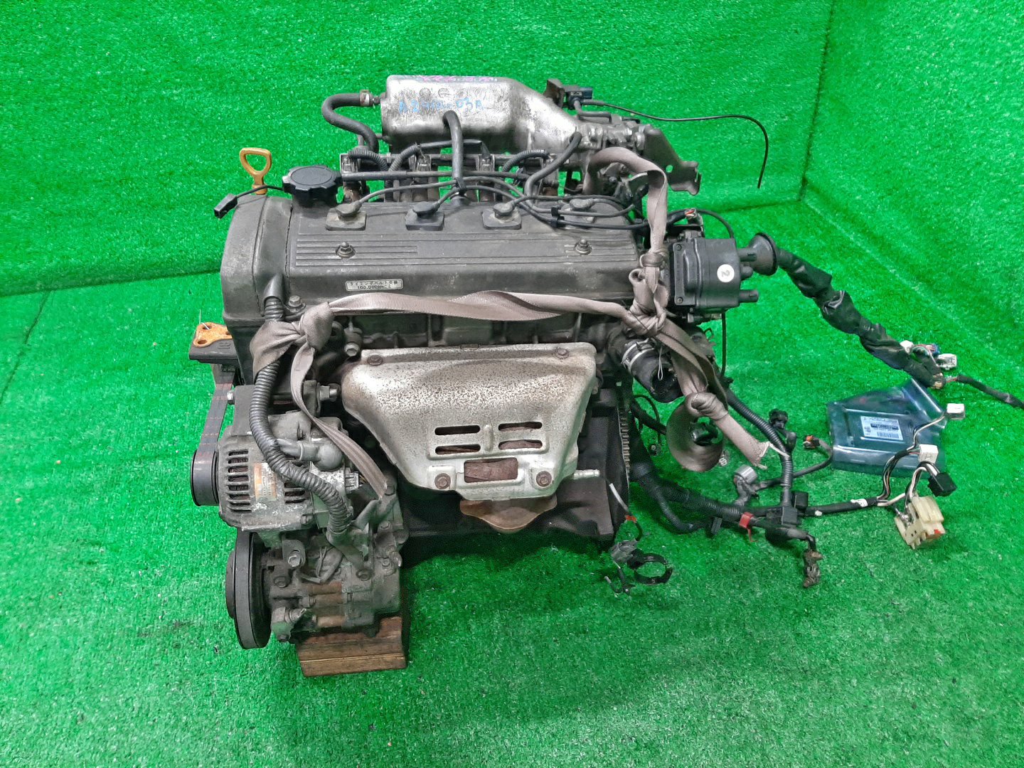 Двигатель TOYOTA CARINA, CERES, COROLLA, COROLLA LEVIN, SPRINTER MARINO, SPRINTER, SPRINTER TRUENO AT212, AT192, AE100, AE110 5A-FE G700034 4 ракурс