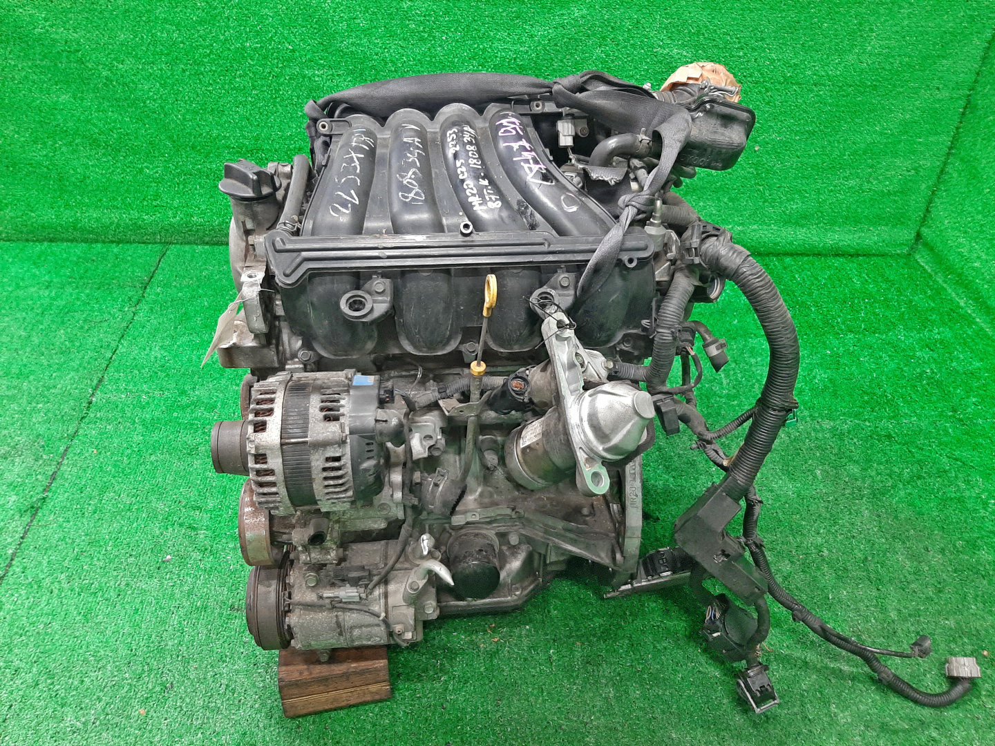 Двигатель NISSAN LANDY, SERENA SC25, CC25, C25 MR20DE 180834A 4 ракурс