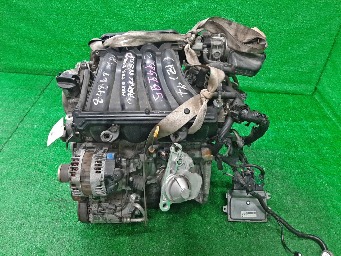 Двигатель NISSAN LANDY, SERENA SC25, CC25, C25 MR20DE 887553A 4 ракурс
