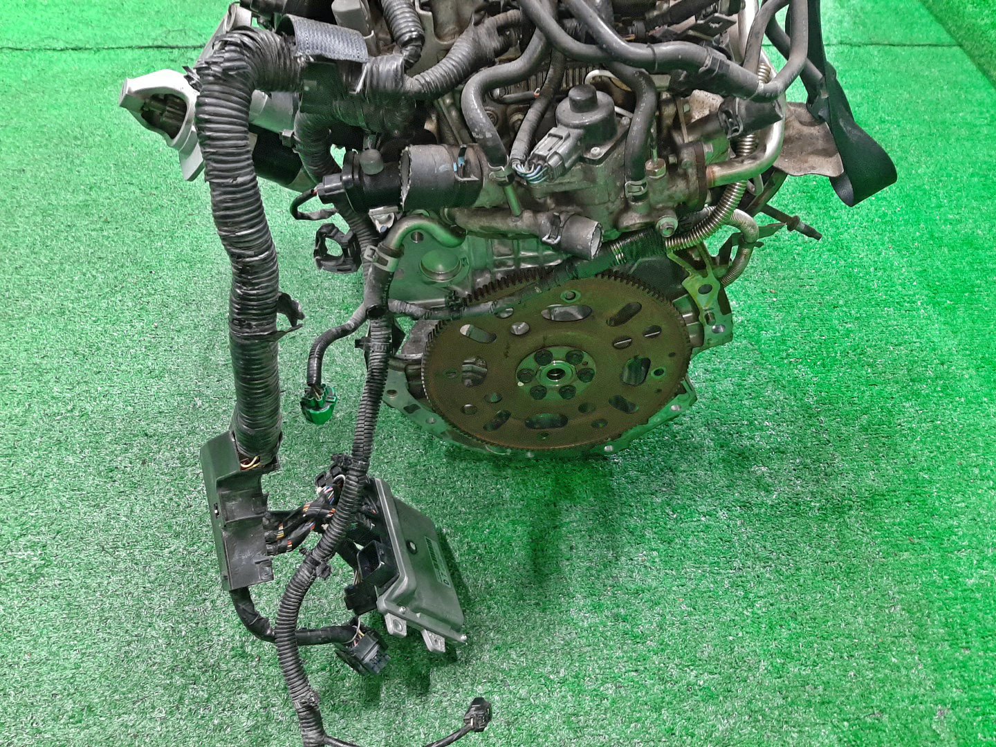 Двигатель NISSAN LANDY, SERENA SC25, CC25, C25 MR20DE 923307A 5 ракурс