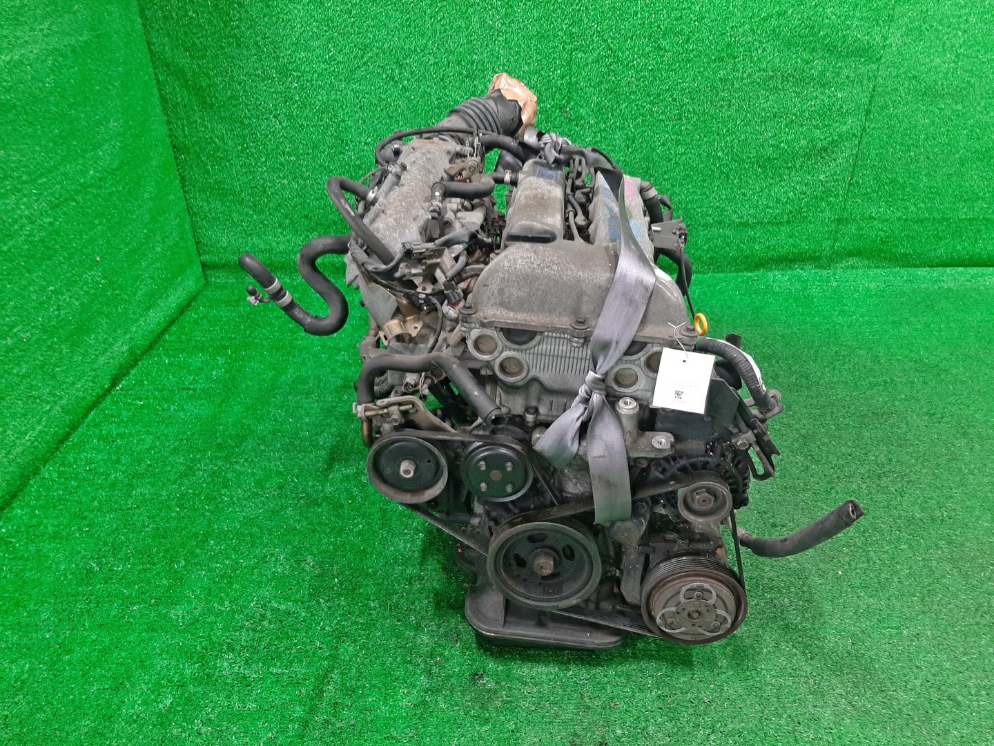 Двигатель NISSAN RNESSA N30 SR20DE 015069B 2 ракурс