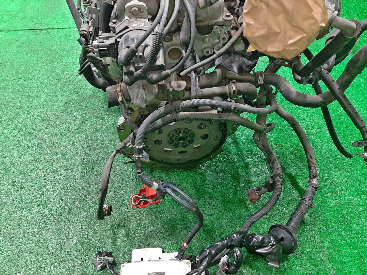 Двигатель NISSAN RNESSA N30 SR20DE 015069B 5 ракурс