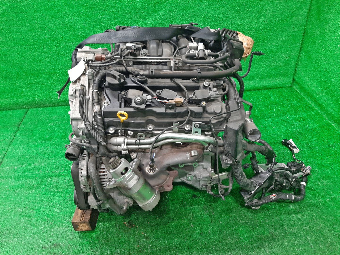 Двигатель NISSAN TEANA J32 VQ25DE 604432A 4 ракурс