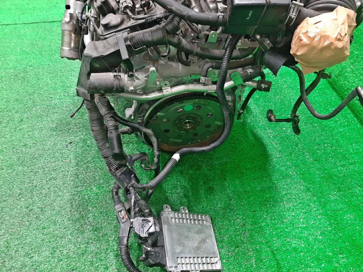 Двигатель NISSAN TEANA J32 VQ25DE 604432A 5 ракурс