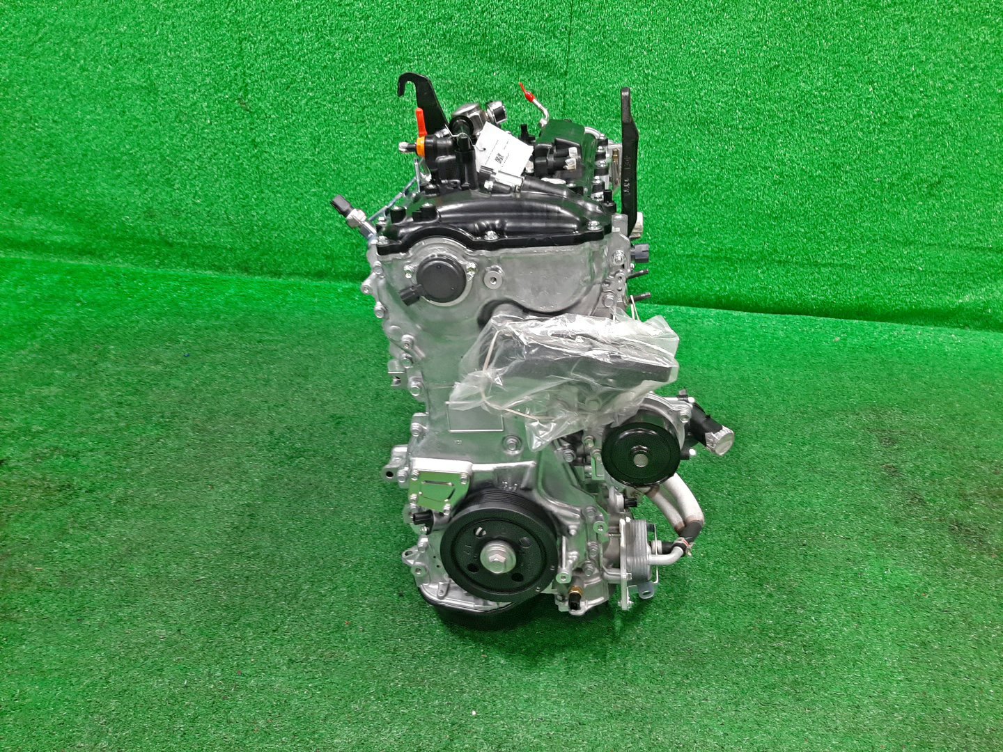 Двигатель LEXUS RC300, RX200t, NX300, NX200t, RX300 ASC10, AGL20W, AGL25W, AGZ15, AGZ10 8AR-FTS 19000-36670 2 ракурс Двигатель LEXUS RC300, RX200t, NX300, NX200t, RX300 ASC10, AGL20W, AGL25W, AGZ15, AGZ10 8AR-FTS 19000-36670 2 ракурс