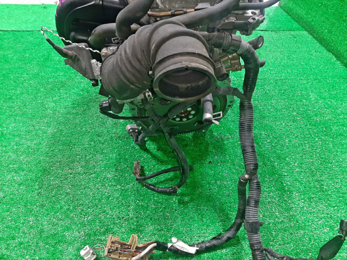 Двигатель TOYOTA COROLLA, PREMIO, COROLLA SPACIO, WISH, ALLION, COROLLA FIELDER, ALLEX, COROLLA RUNX, WILL VS ZZE124, ZZT245, ZZE124N, ZNE14G, ZZE124G, ZZE129 1ZZ-FE MEX 5 ракурс