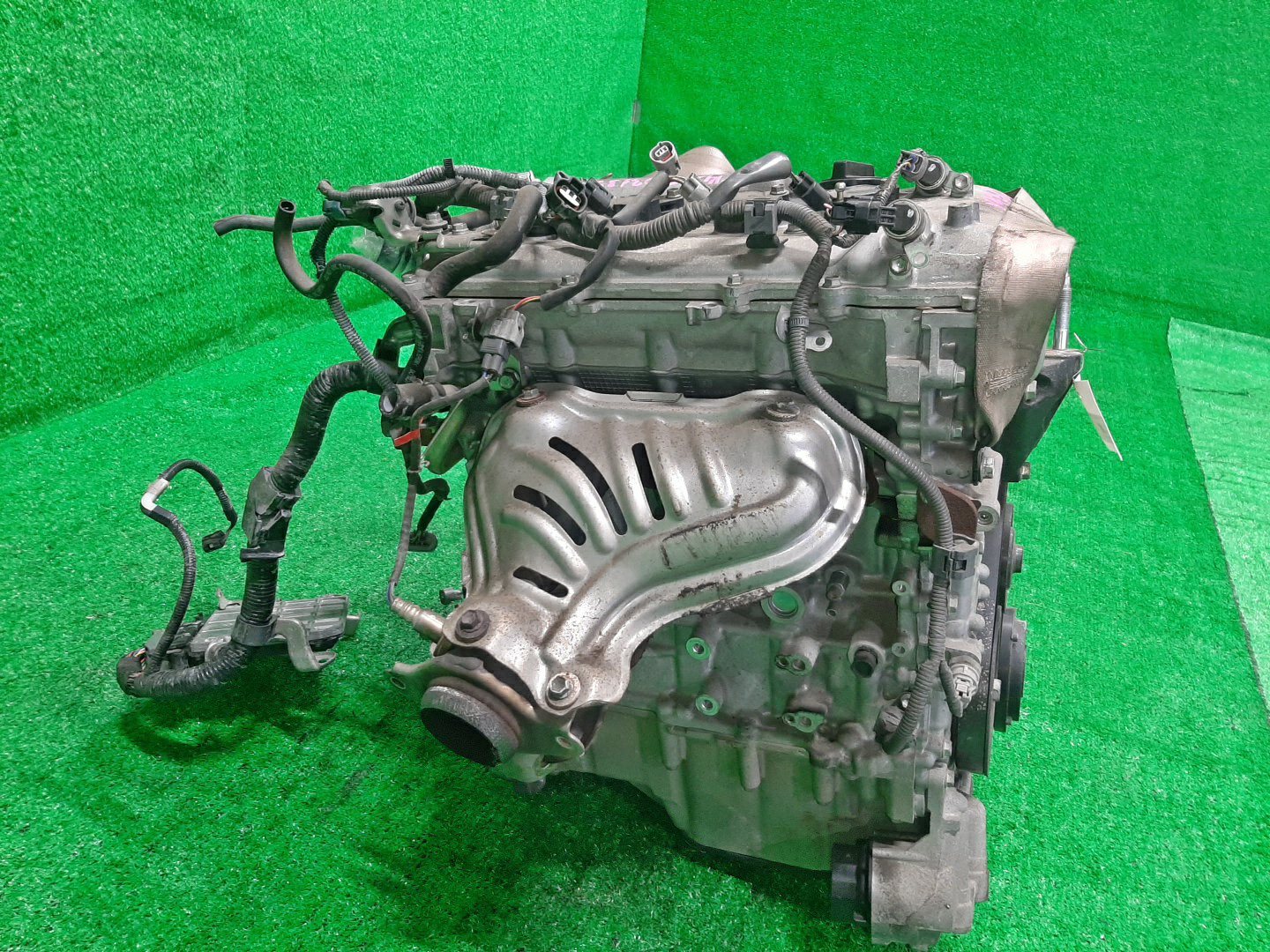 Двигатель TOYOTA IST, PREMIO, ALLION, COROLLA FIELDER, AURIS, COROLLA RUMION, COROLLA AXIO ZSP110, ZRT265, ZRT260, ZRE144G, ZRE142G, ZRE154N, ZRE152H, ZRE152, ZRE152N, ZRE142, ZRE144 2ZR-FE 0457943 3 ракурс Двигатель TOYOTA IST, PREMIO, ALLION, COROLLA FIELDER, AURIS, COROLLA RUMION, COROLLA AXIO ZSP110, ZRT265, ZRT260, ZRE144G, ZRE142G, ZRE154N, ZRE152H, ZRE152, ZRE152N, ZRE142, ZRE144 2ZR-FE 0457943 3 ракурс