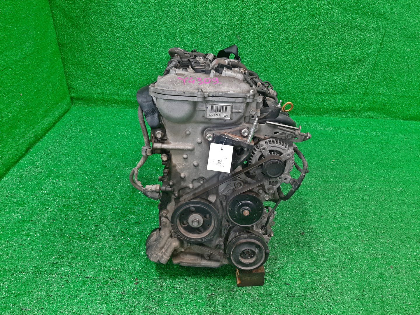 Двигатель TOYOTA IST, PREMIO, ALLION, COROLLA FIELDER, AURIS, COROLLA RUMION, COROLLA AXIO ZSP110, ZRT265, ZRT260, ZRE144G, ZRE142G, ZRE154N, ZRE152H, ZRE152, ZRE152N, ZRE142, ZRE144 2ZR-FE A003245 2 ракурс Двигатель TOYOTA IST, PREMIO, ALLION, COROLLA FIELDER, AURIS, COROLLA RUMION, COROLLA AXIO ZSP110, ZRT265, ZRT260, ZRE144G, ZRE142G, ZRE154N, ZRE152H, ZRE152, ZRE152N, ZRE142, ZRE144 2ZR-FE A003245 2 ракурс