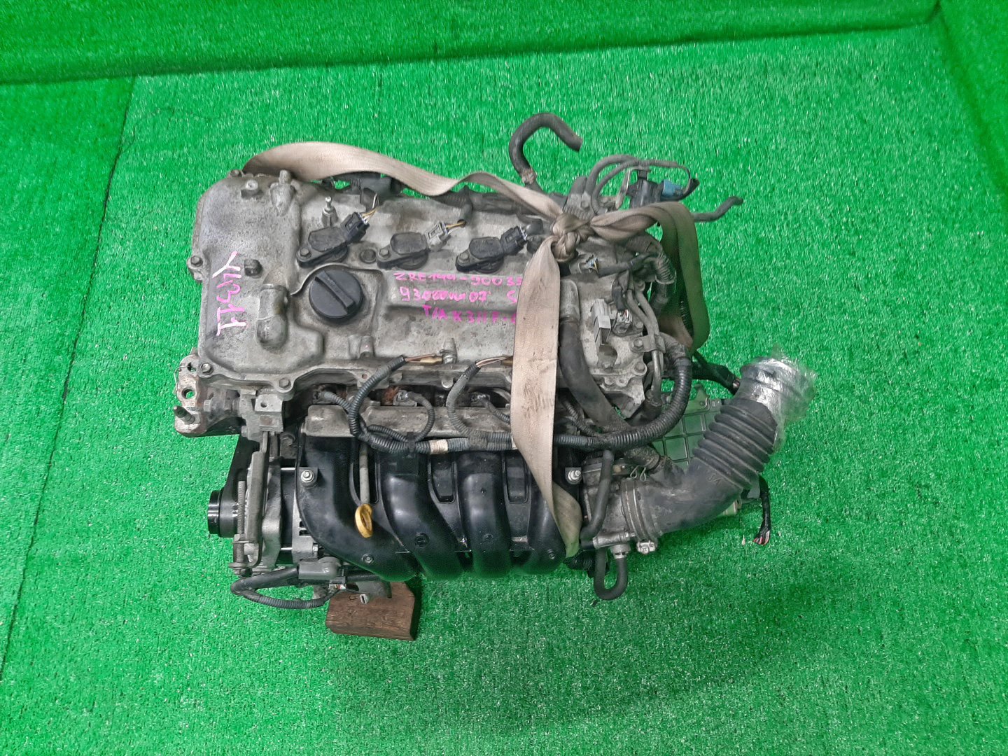 Двигатель TOYOTA IST, PREMIO, ALLION, COROLLA FIELDER, AURIS, COROLLA RUMION, COROLLA AXIO ZSP110, ZRT265, ZRT260, ZRE144G, ZRE142G, ZRE154N, ZRE152H, ZRE152, ZRE152N, ZRE142, ZRE144 2ZR-FE A018219 1 ракурс Двигатель TOYOTA IST, PREMIO, ALLION, COROLLA FIELDER, AURIS, COROLLA RUMION, COROLLA AXIO ZSP110, ZRT265, ZRT260, ZRE144G, ZRE142G, ZRE154N, ZRE152H, ZRE152, ZRE152N, ZRE142, ZRE144 2ZR-FE A018219 1 ракурс