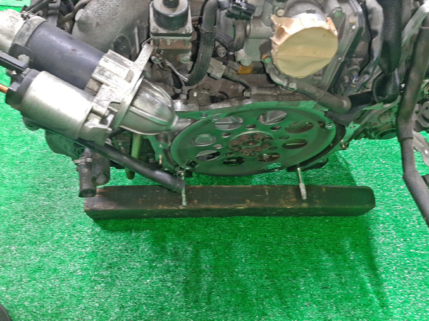 Двигатель SUBARU LEGACY, OUTBACK BP9, BL9 EJ253 EJ253JPDFE 5 ракурс Двигатель SUBARU LEGACY, OUTBACK BP9, BL9 EJ253 EJ253JPDFE 5 ракурс