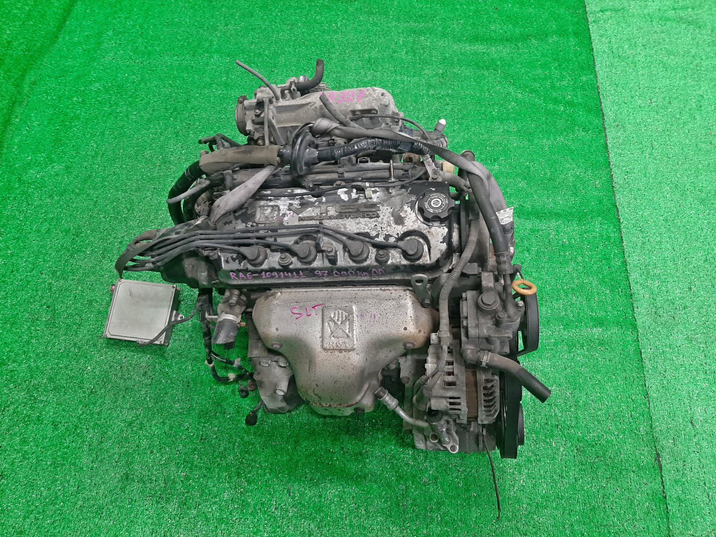 Двигатель HONDA ODYSSEY RA6, RA7 F23A 2298235 1 ракурс
