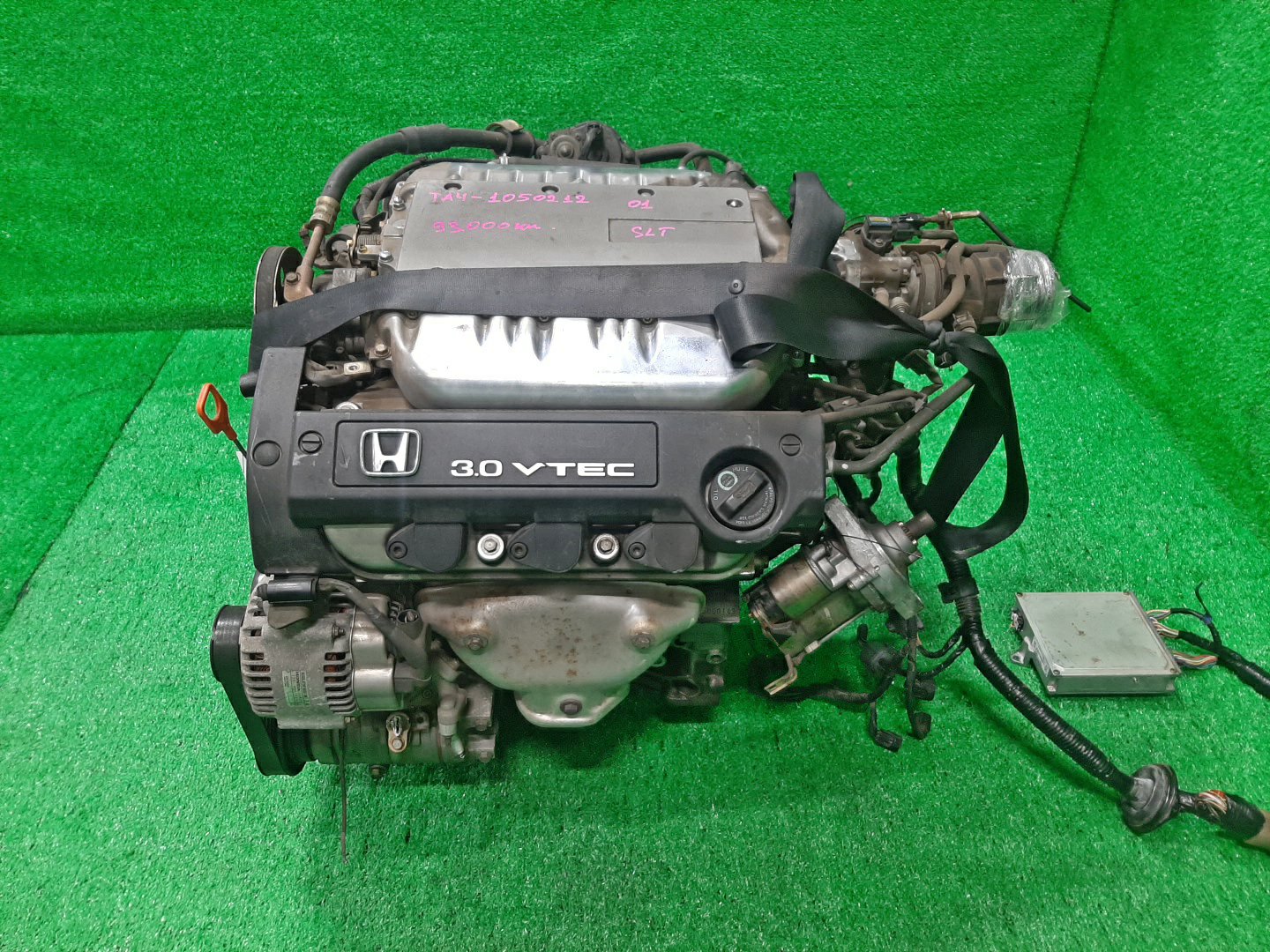 Двигатель HONDA AVANCIER TA3, TA4 J30A 5000143 4 ракурс