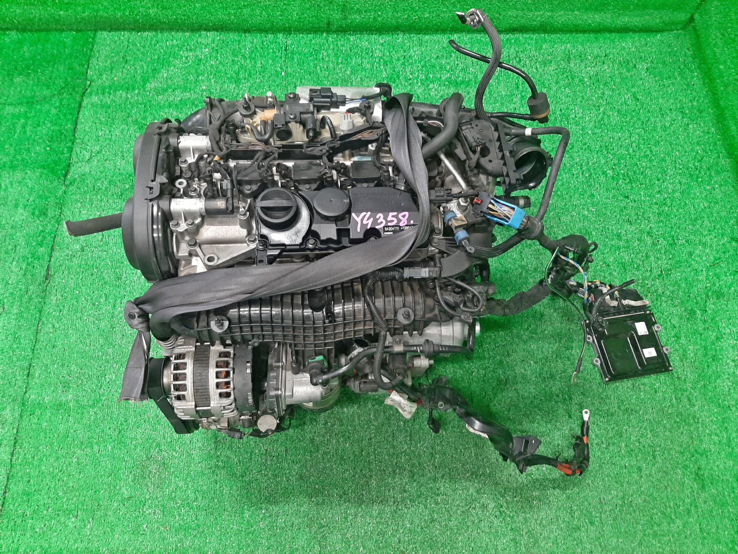 Двигатель  VOLVO V60, S60, V40, XC70, V70, XC60, S80 FW, FB420, FS40, MV, BZ, BW40, DZ40, AS B4204T11 ,1386474 1 ракурс
