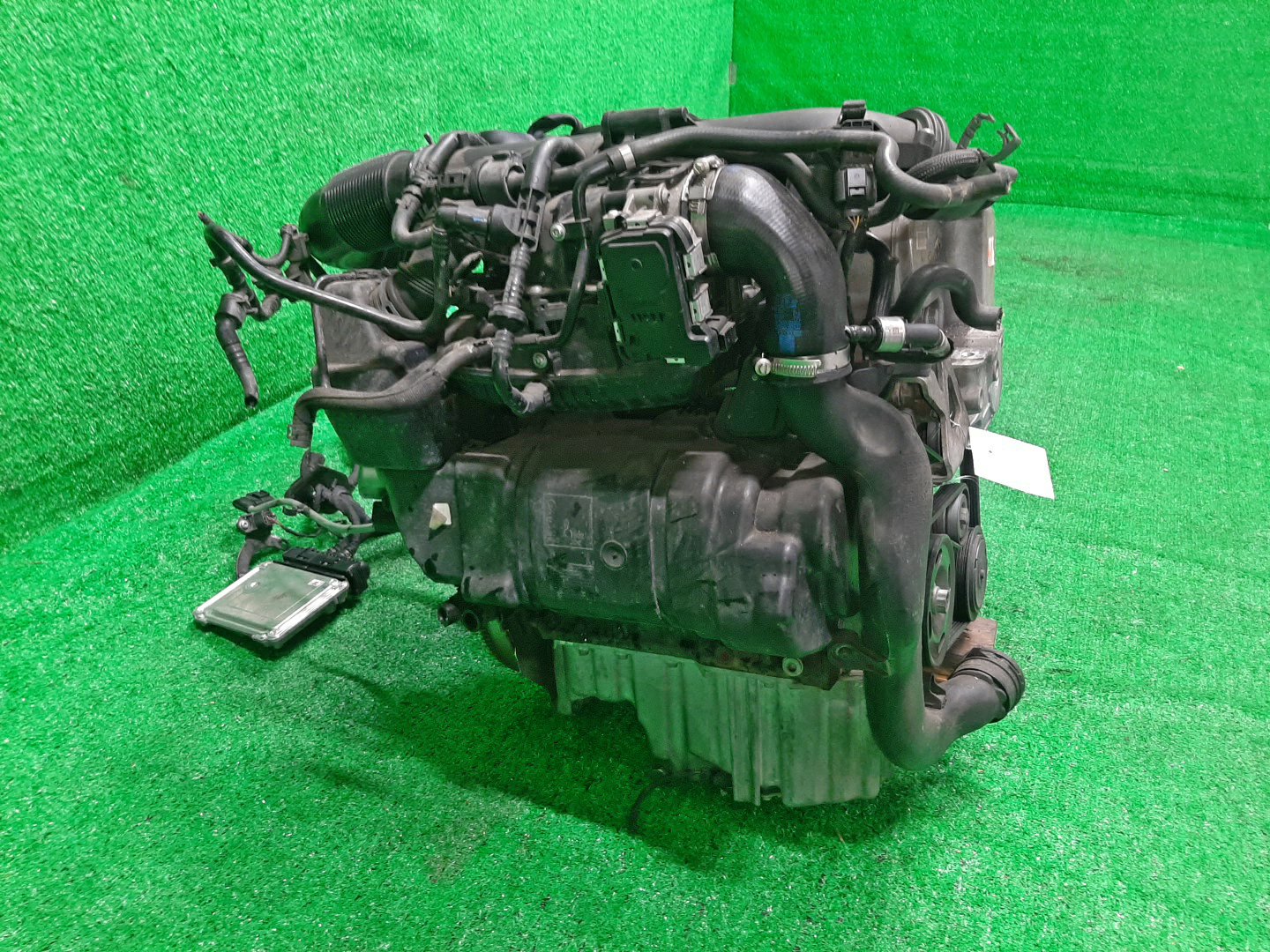 Двигатель VOLKSWAGEN SCIROCCO, BEETLE 137, 5C1 CTH, CTHD 071471 3 ракурс
