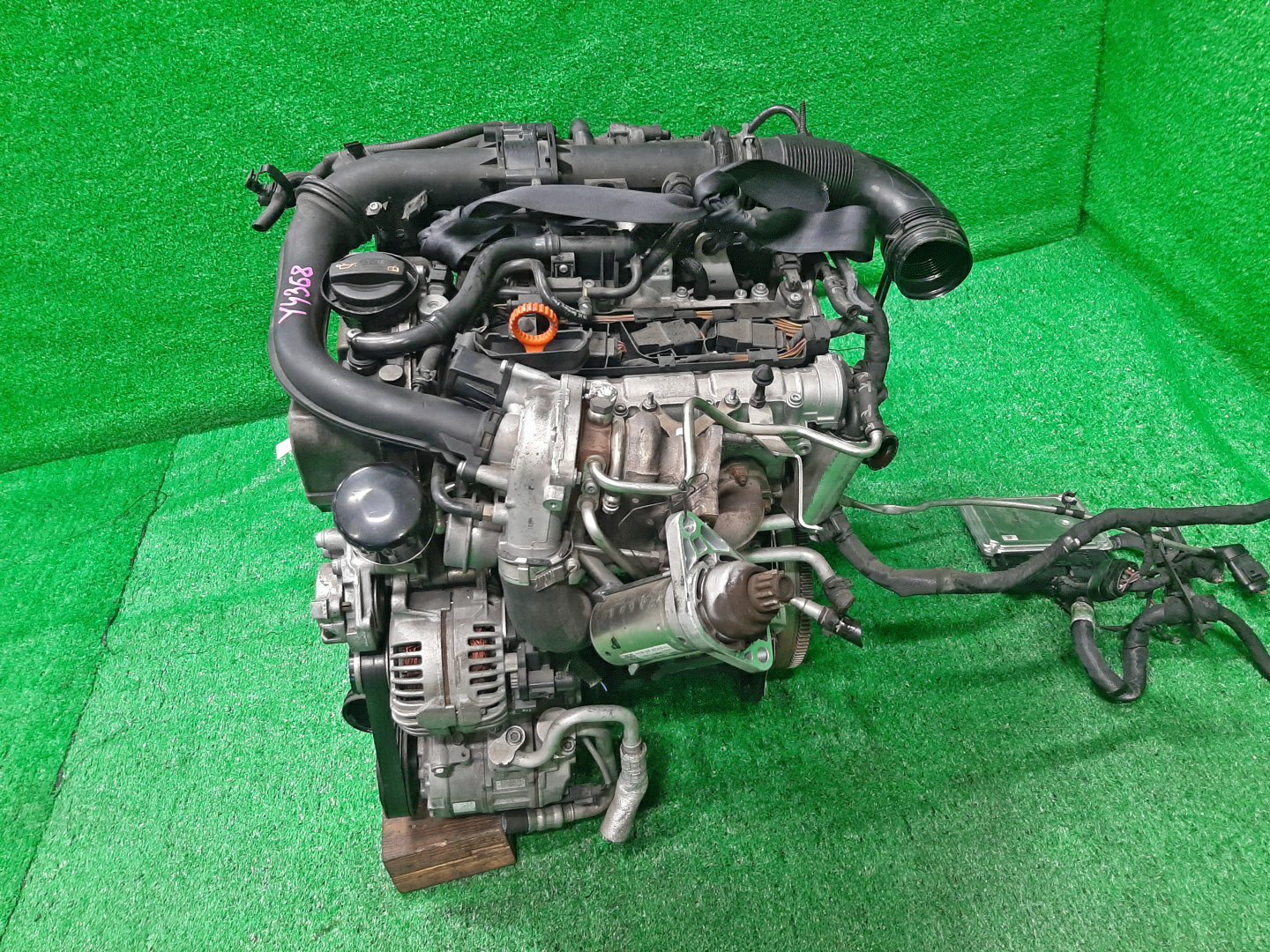 Двигатель VOLKSWAGEN SCIROCCO, BEETLE 137, 5C1 CTH, CTHD 071471 4 ракурс
