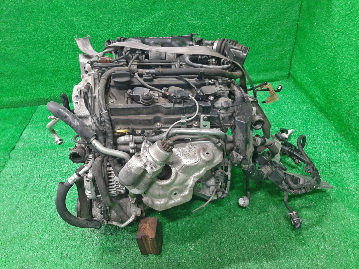 Двигатель NISSAN TEANA J32 VQ25DE 369602A 4 ракурс
