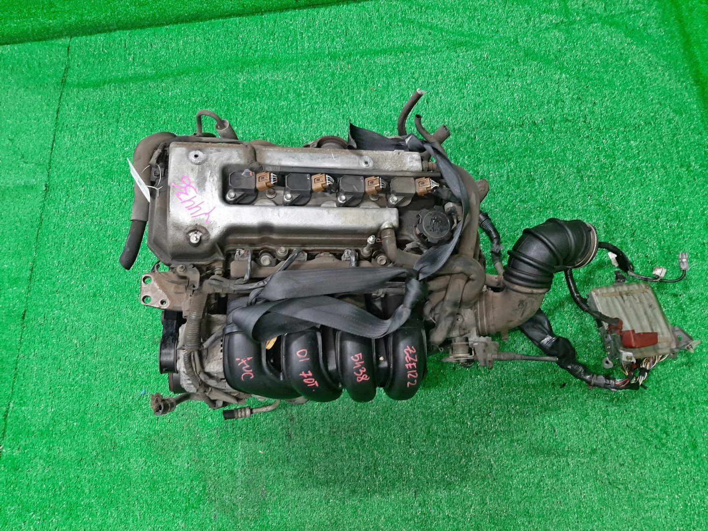Двигатель TOYOTA CALDINA, CELICA, COROLLA, PREMIO, COROLLA SPACIO, ISIS, WISH, ALLION, COROLLA FIELDER, ALLEX, COROLLA RUNX, WILL VS, FIELDER ZGE20W, ZZT240, ZZT241W, ZZT230, ZZE122, ZNM10, ZNM10W, ZNM10G, ZNE10, ZNE10G, ZZE127 1ZZ-FE MEX 1 ракурс