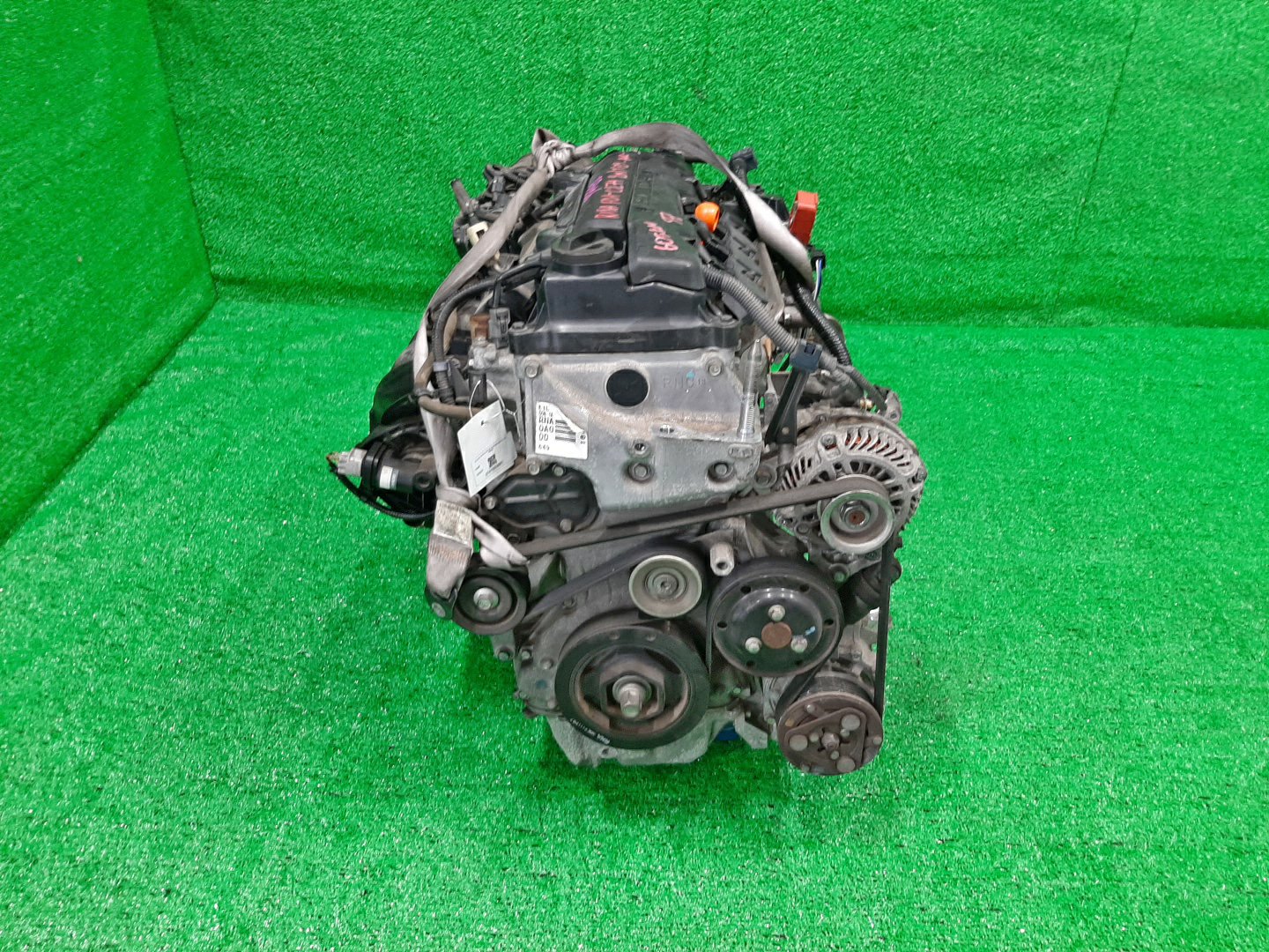 Двигатель HONDA CIVIC FD1 R18A 1080400 2 ракурс