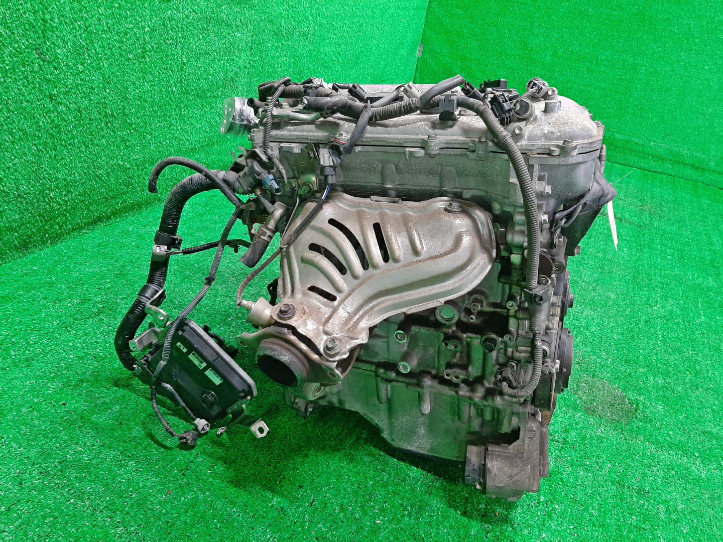 Двигатель TOYOTA IST, PREMIO, ALLION, COROLLA FIELDER, AURIS, COROLLA RUMION, COROLLA AXIO ZSP110, ZRT265, ZRT260, ZRE144G, ZRE142G, ZRE154N, ZRE152H, ZRE152, ZRE152N, ZRE142, ZRE144 2ZR-FE 4046548 3 ракурс Двигатель TOYOTA IST, PREMIO, ALLION, COROLLA FIELDER, AURIS, COROLLA RUMION, COROLLA AXIO ZSP110, ZRT265, ZRT260, ZRE144G, ZRE142G, ZRE154N, ZRE152H, ZRE152, ZRE152N, ZRE142, ZRE144 2ZR-FE 4046548 3 ракурс