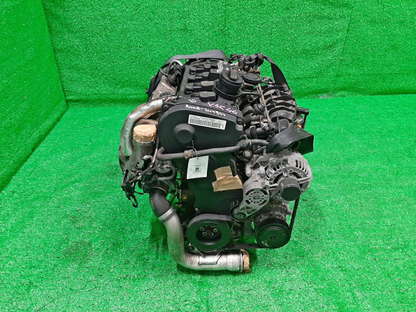 Двигатель AUDI GOLF, TT, EOS, JETTA, PASSAT, A3 MK5, 1K1, 8J3, 1F, 1K5, 1K2, 3C2, 3C, 3C5, 8P7, 8PA BPY, BWA, AXX 244924 2 ракурс