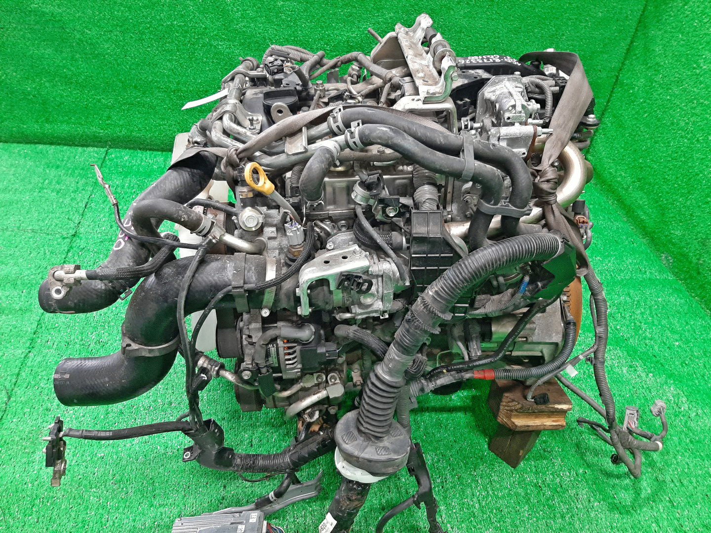 Двигатель TOYOTA LAND CRUISER PRADO GDJ150 1GD-FTV 2MOD 4 ракурс Двигатель TOYOTA LAND CRUISER PRADO GDJ150 1GD-FTV 2MOD 4 ракурс