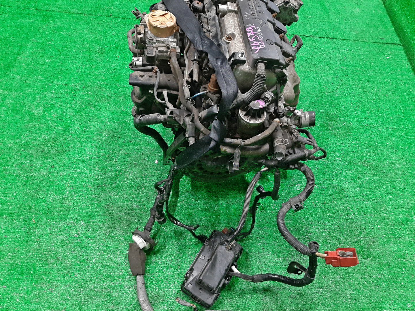 Двигатель HONDA CIVIC, STREAM, EDIX, CIVIC FERIO EU3, ES3, EU4, ET2, EN2, RN2, RN1, BE1, BE2 D17A 2040840 5 ракурс