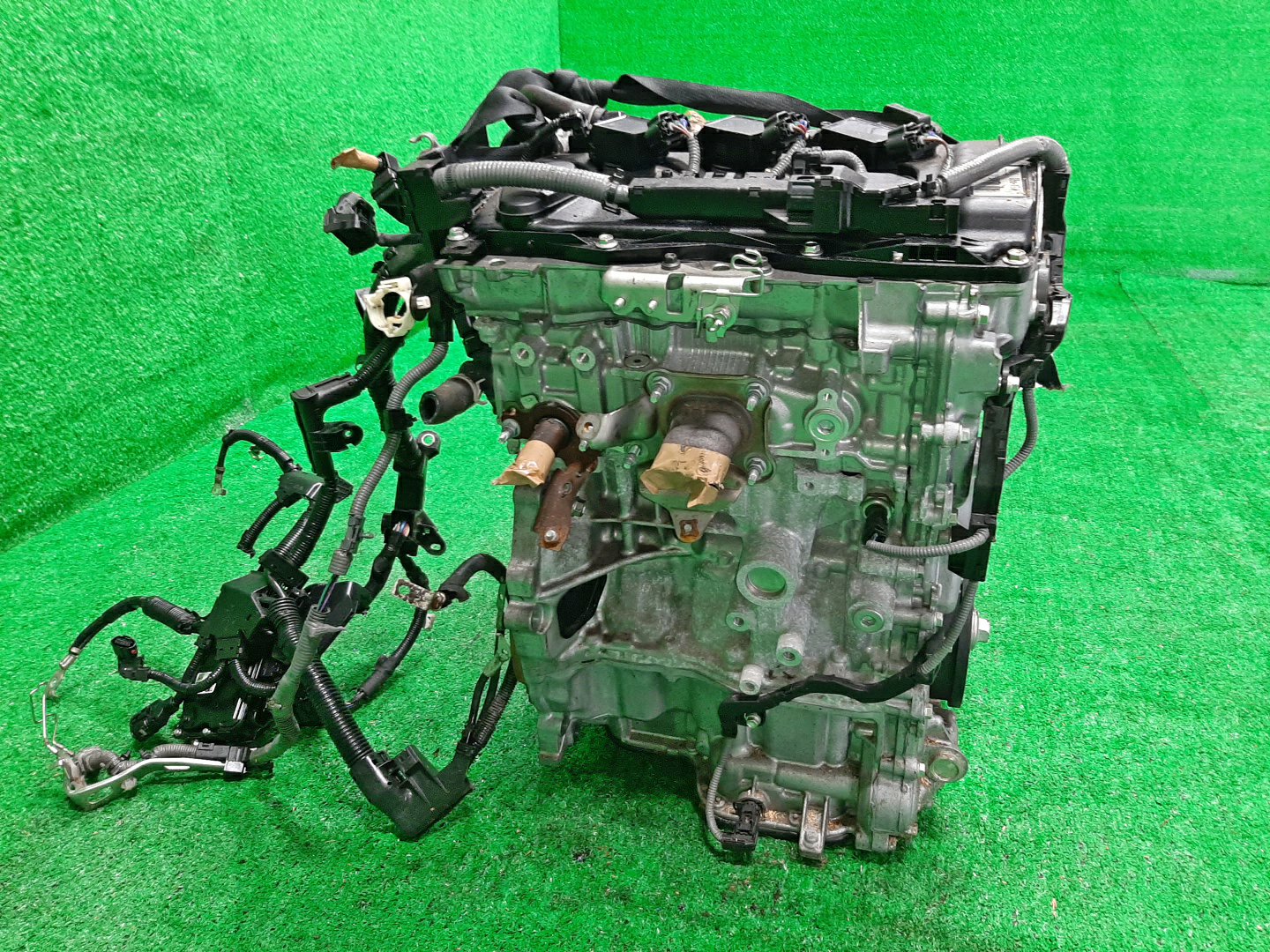 Двигатель TOYOTA YARIS CROSS MXPJ10 M15A-FXE Y416174 3 ракурс