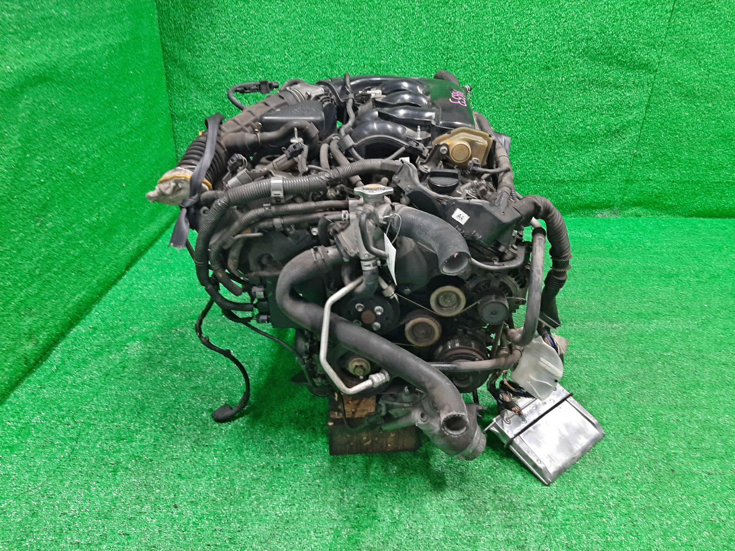 Двигатель TOYOTA CROWN GRS183 3GR-FSE 0013864 2 ракурс
