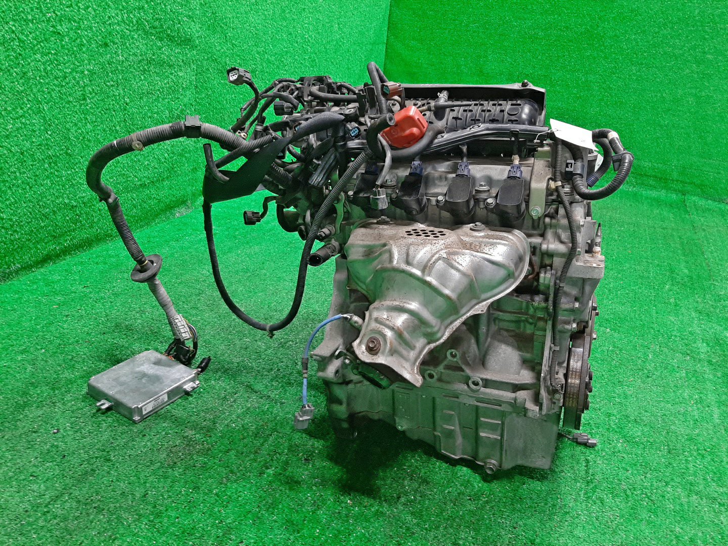 Двигатель HONDA AIRWAVE GJ1, GJ2 L15A VTEC 3 ракурс