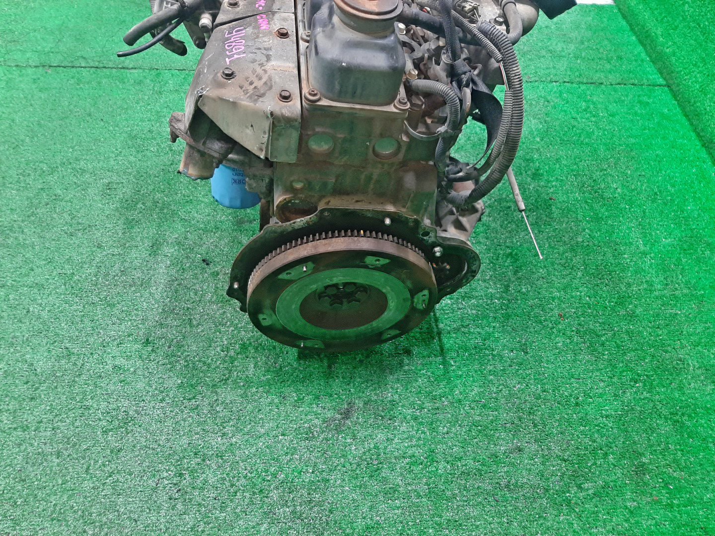 Двигатель NISSAN ATLAS M2F23 TD23 12V 5 ракурс