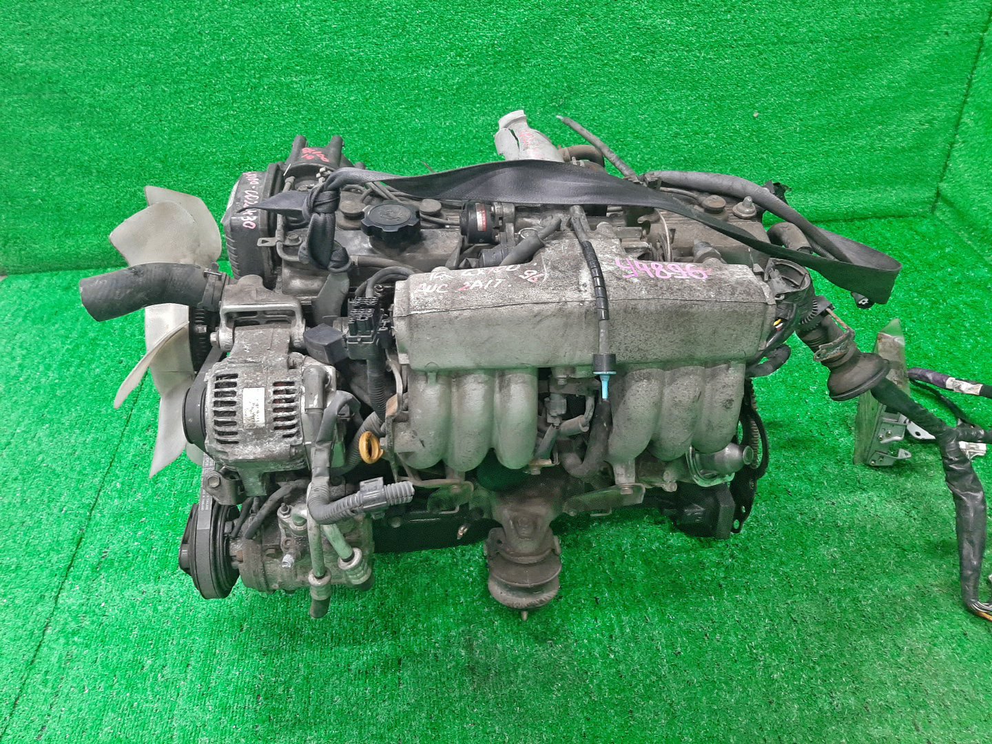 Двигатель TOYOTA CHASER, CRESTA, CROWN, MARK II GX100, GS171W, GS171, GS151 1G-FE TPAM 4 ракурс