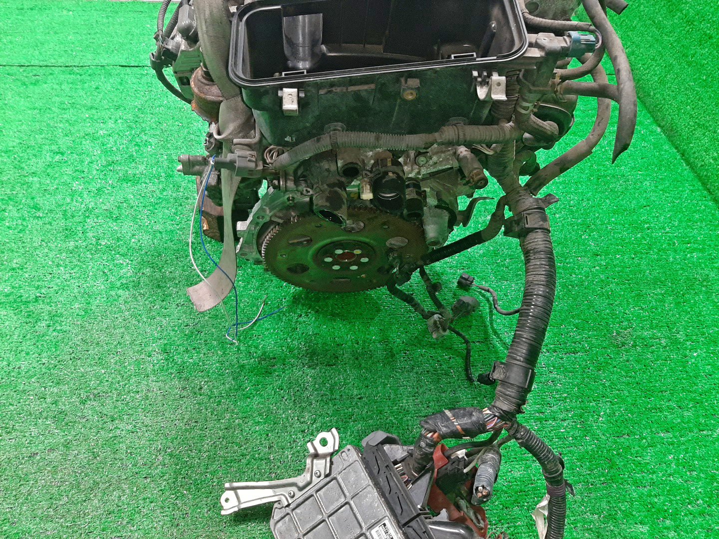 Двигатель TOYOTA VITZ KSP90 1KR-FE 0920458 5 ракурс