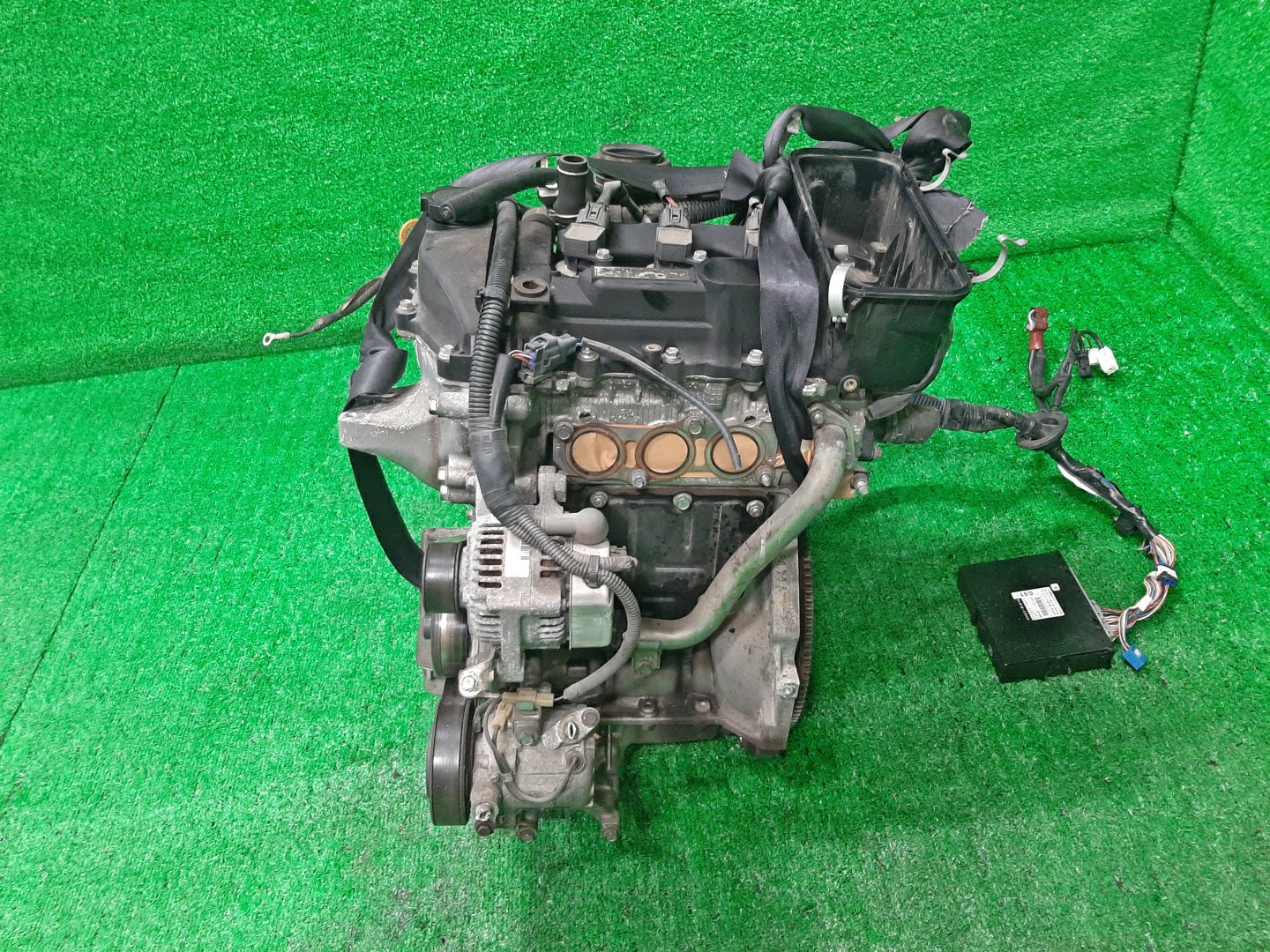 Двигатель TOYOTA PASSO, BOON KGC15, KGC10, M310S, M300S 1KR-FE 0098609 4 ракурс