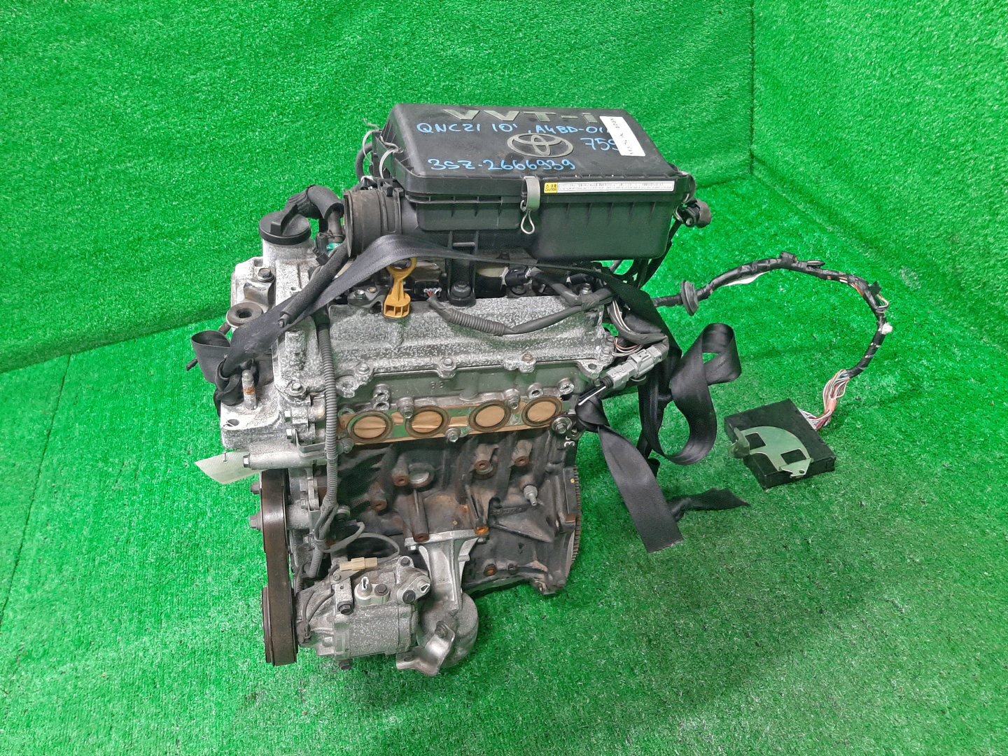 Двигатель TOYOTA BB, COO QNC21, M402S 3SZ-VE 2666939 4 ракурс