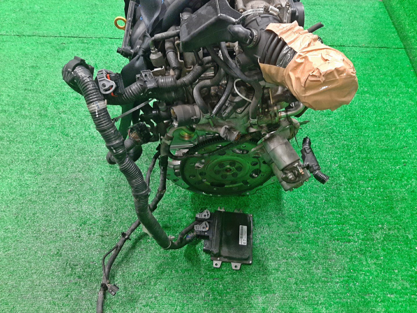 Двигатель NISSAN LAFESTA B30 MR20DE 023542A 5 ракурс