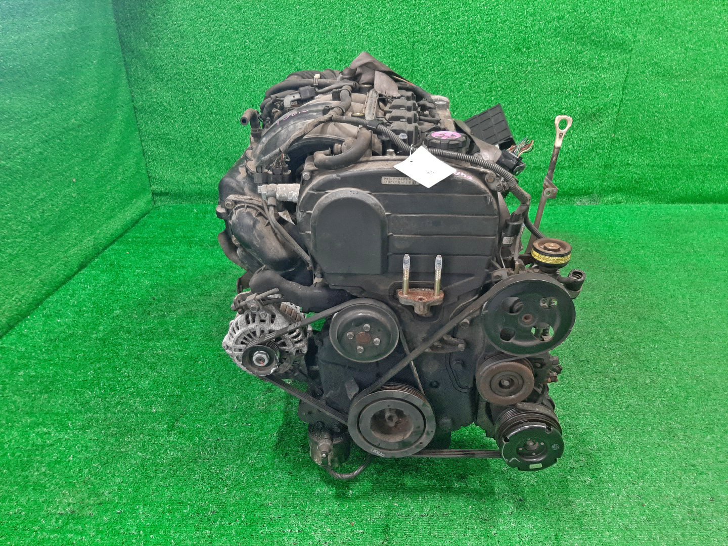 Двигатель MITSUBISHI CHARIOT GRANDIS N84W, N94W 4G64 MD373962 2 ракурс