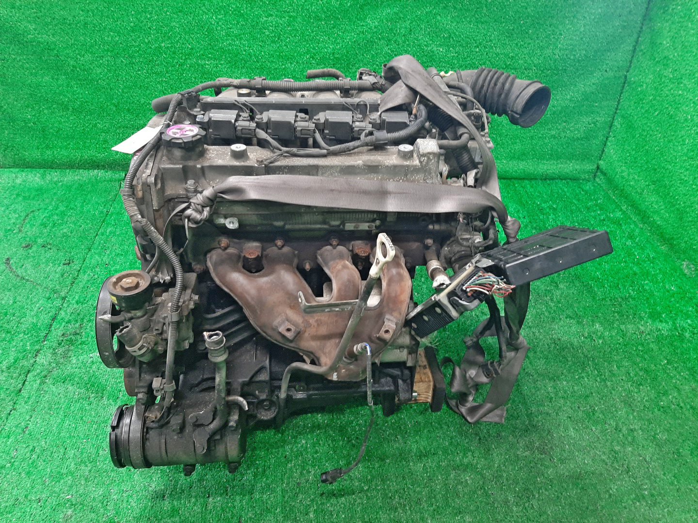 Двигатель MITSUBISHI CHARIOT GRANDIS N84W, N94W 4G64 MD373962 4 ракурс